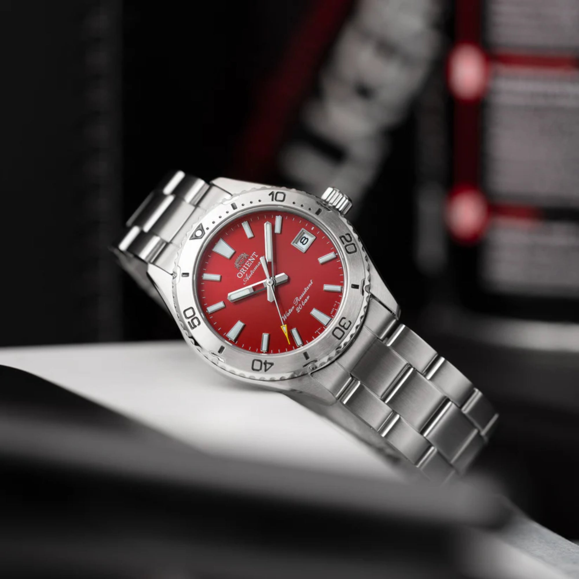 Orient Mako Automatic Red Dial Stainless Steel Strap Men's Dive Watch RA-AC0Q09R30B