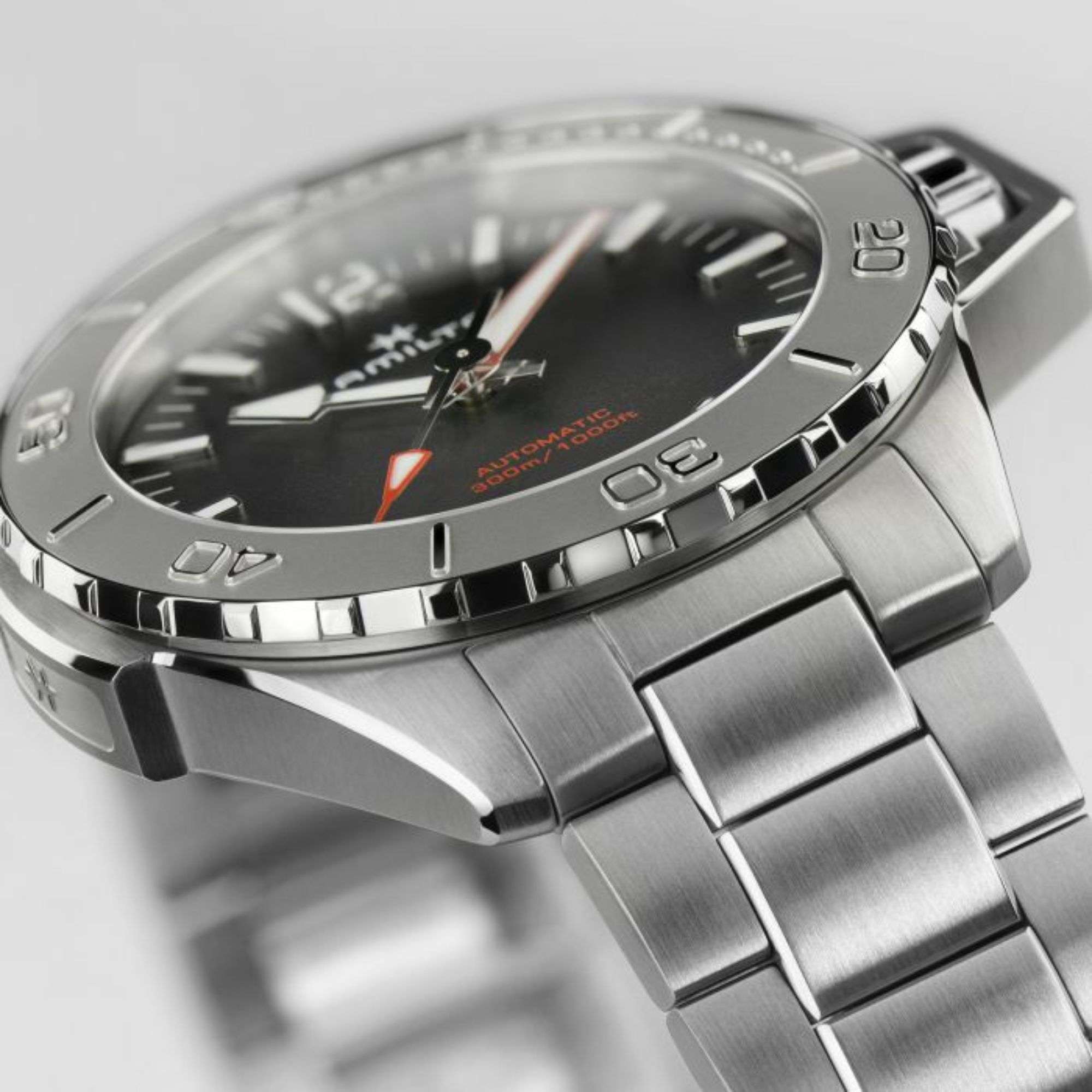Hamilton Khaki Navy Frogman Automatic Black Dial Stainless Steel Bracelet Strap Men's Watch H77815130
