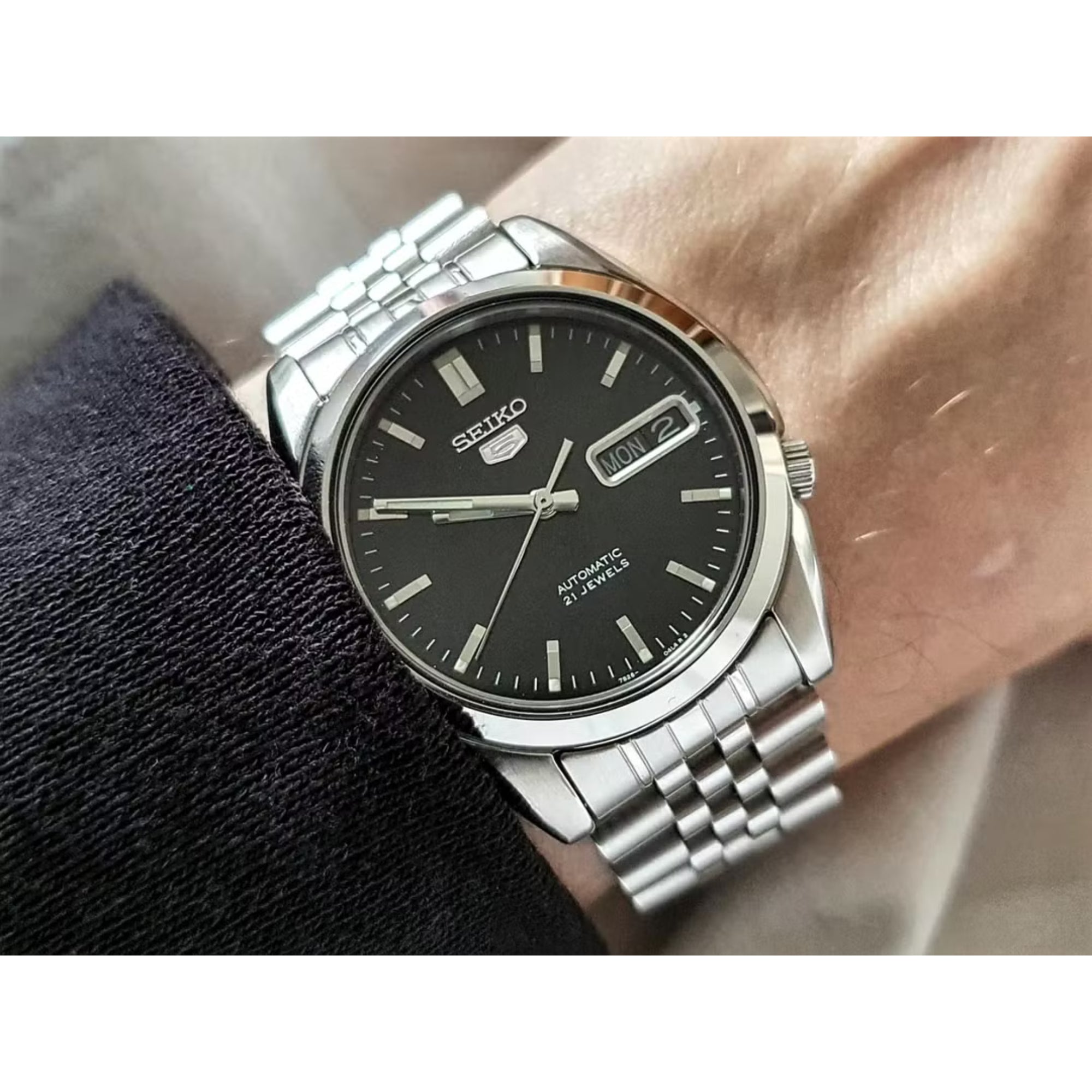 Seiko 5 Automatic Black Dial Stainless Steel Mens Watch SNK361K1