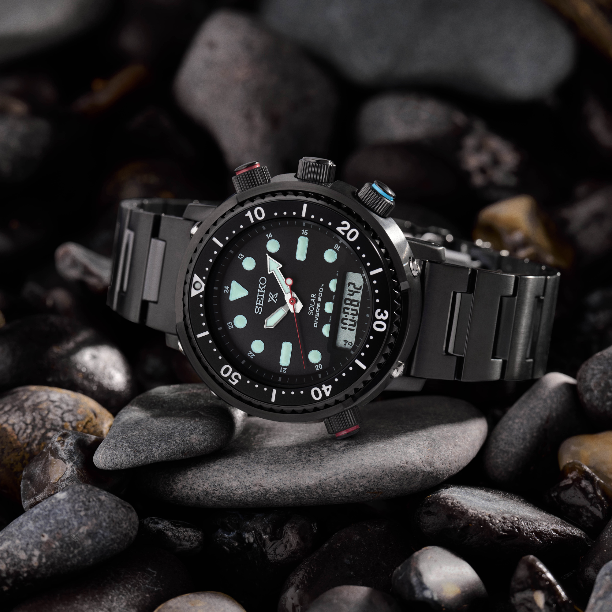 Seiko Prospex Solar Arnie Hybrid Divers 40th Anniversary Automatic Black Dial Black Steel Bracelet SNJ037P1