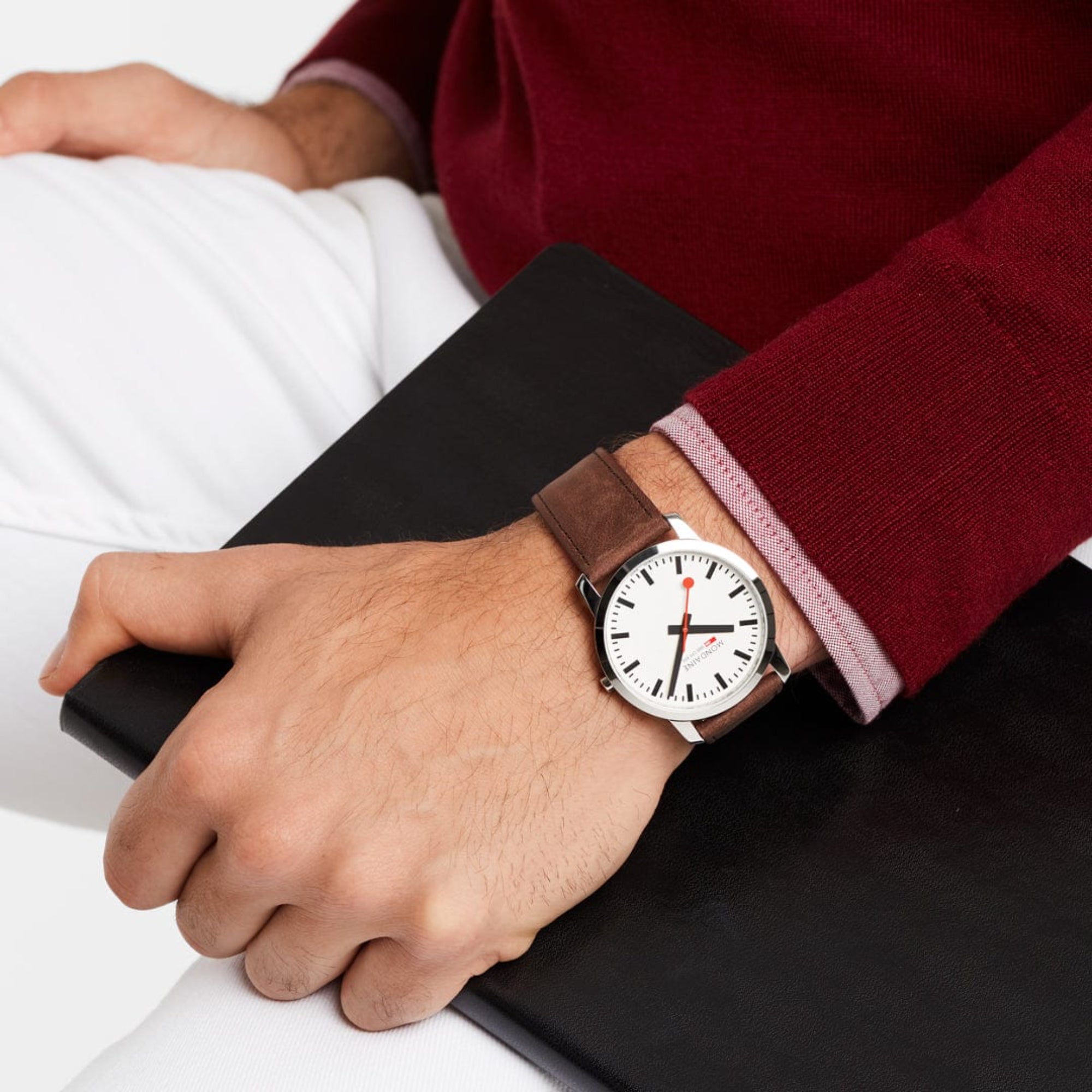 Mondaine Simply Elegant White Dial Men's Watch A638.30350.12SBG