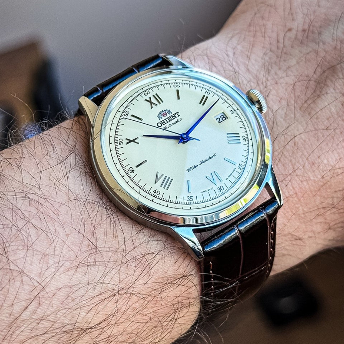 Orient Bambino II Classic Vintage Style Automatic Champagne Dial Leather Strap Men’s Dress Watch TAC00009N0