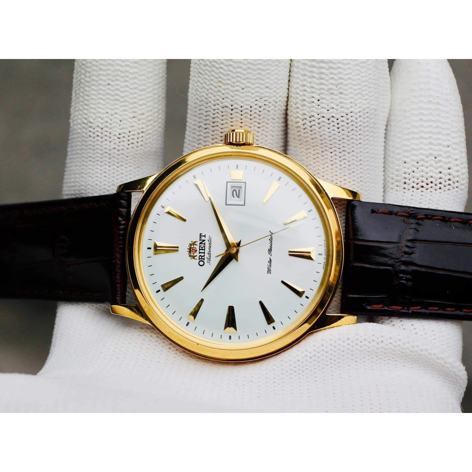 Orient Bambino Classic Vintage Style Automatic White Dial Leather Strap Men's Dress Watch TAC00003W0
