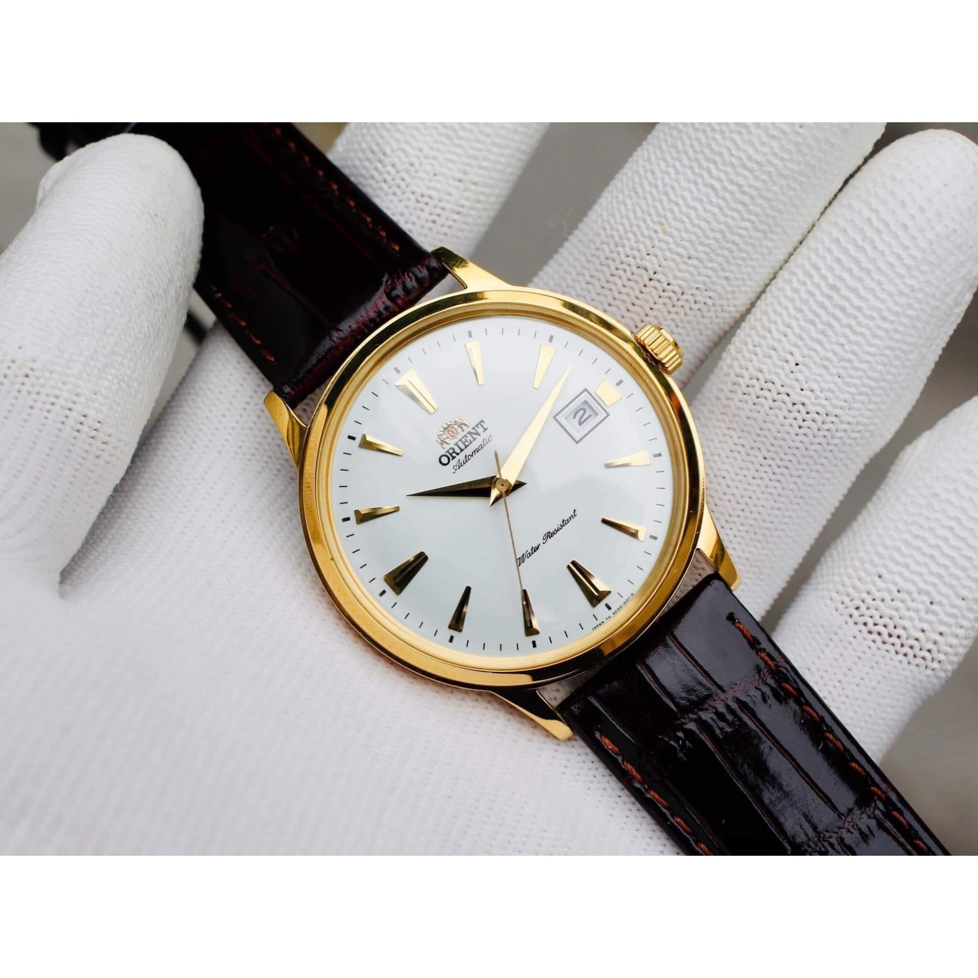 Orient Bambino Classic Vintage Style Automatic White Dial Leather Strap Men's Dress Watch TAC00003W0