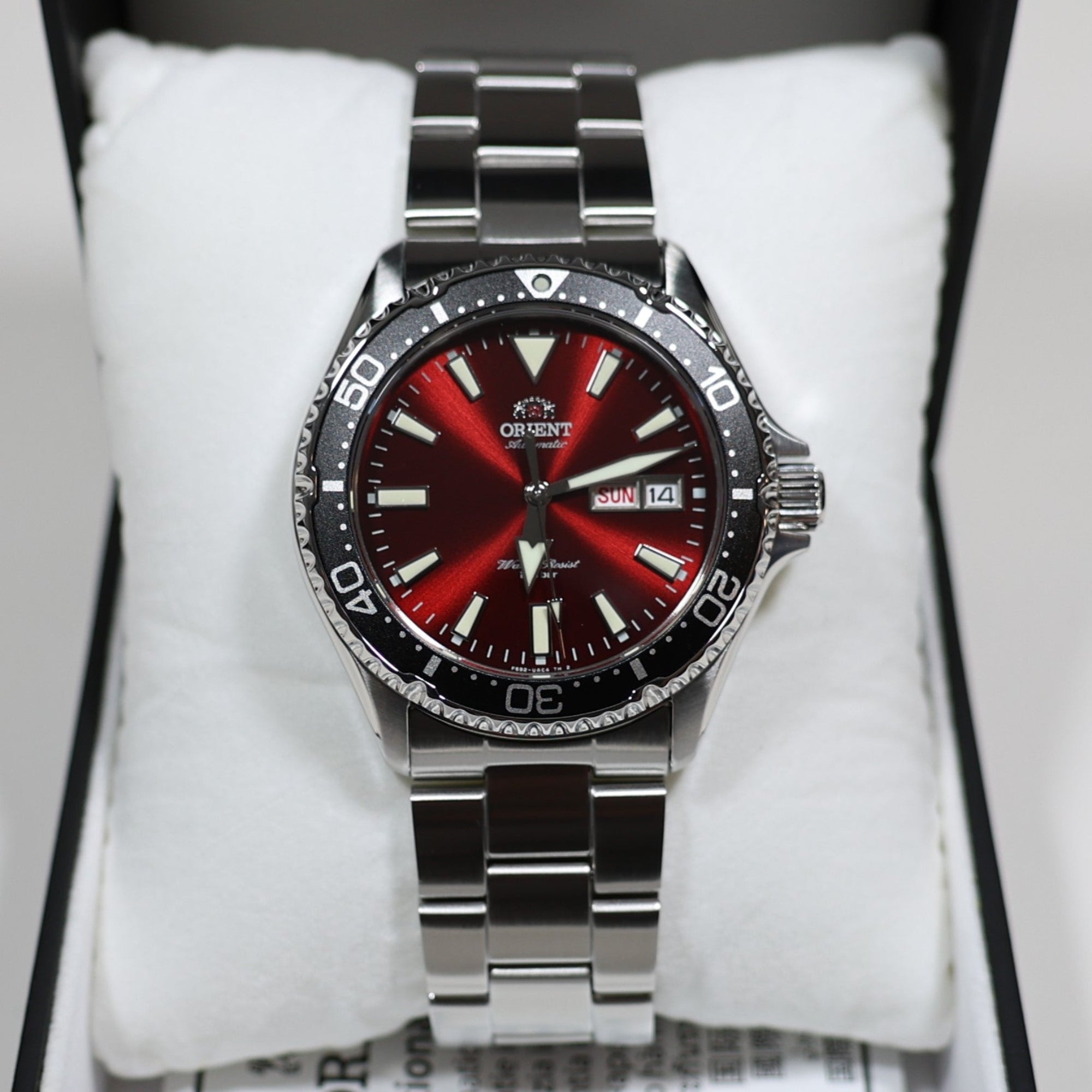 Orient Kamasu Mako III Automatic Red Dial Stainless Steel Bracelet Men’s Watch Dive RA-AA0003R39B