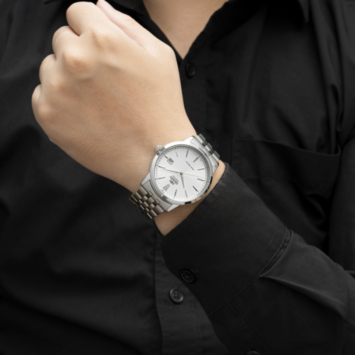 Orient Contemporary Automatic Silver Dial Steel Strap Men's Watch RA-AC0F02S30B