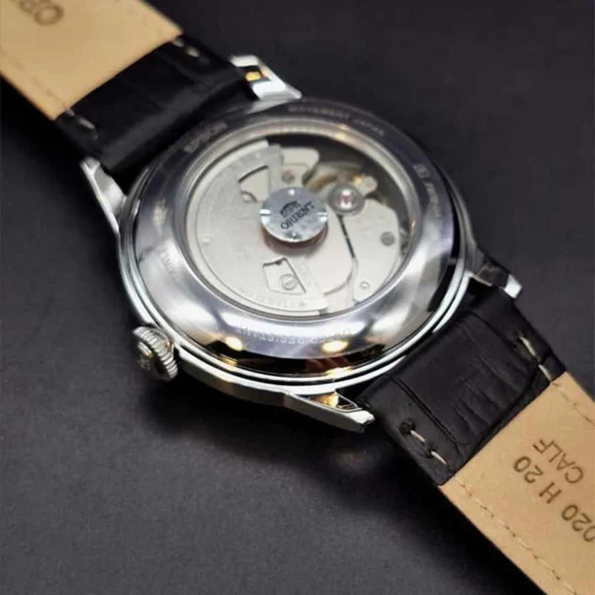 Orient Bambino Classic Vintage Style Mechanical White Dial Black Leather Strap Men's Dress Watch RA-AC0M03S30B