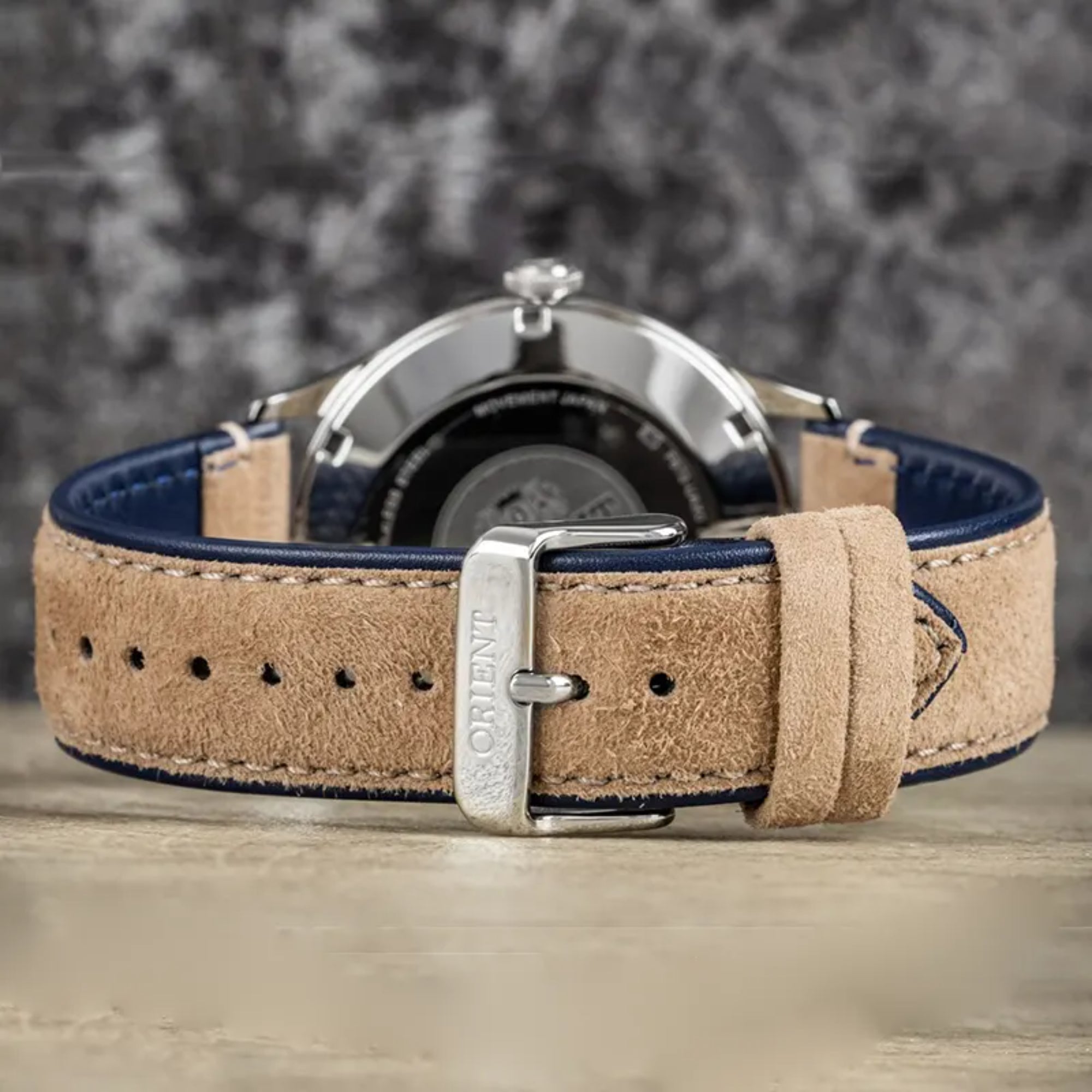 Orient Bambino Classic Vintage Style Automatic Navy Dial Leather Strap Men’s Dress Watch RA-AC0P02L30B