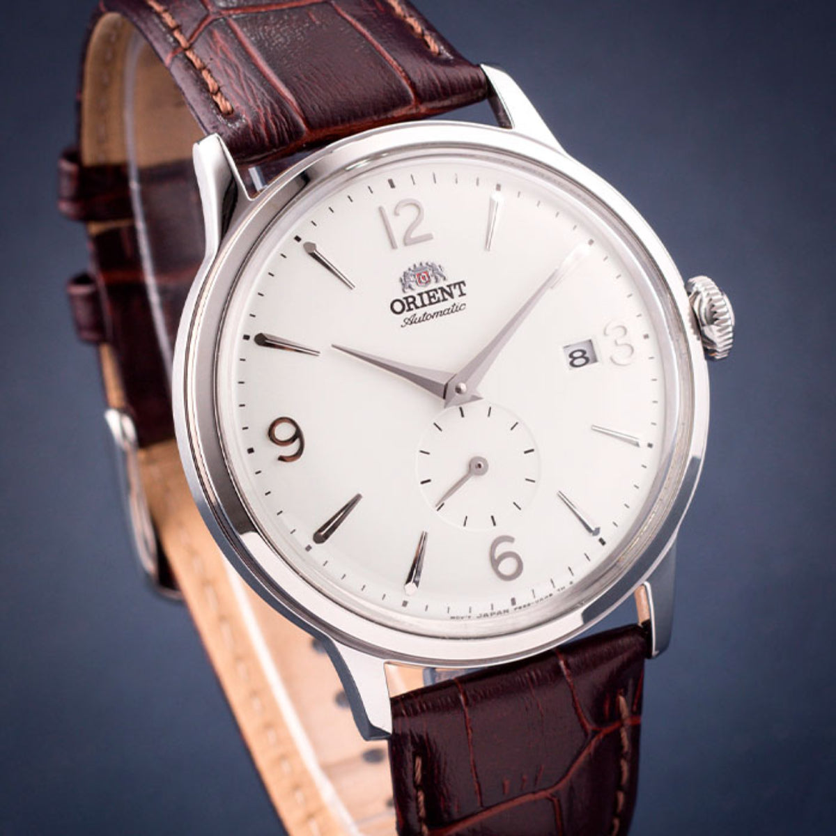 Orient Bambino Small Seconds Mechanical White Dial Leather Strap Men’s Watch RA-AP0002S30B