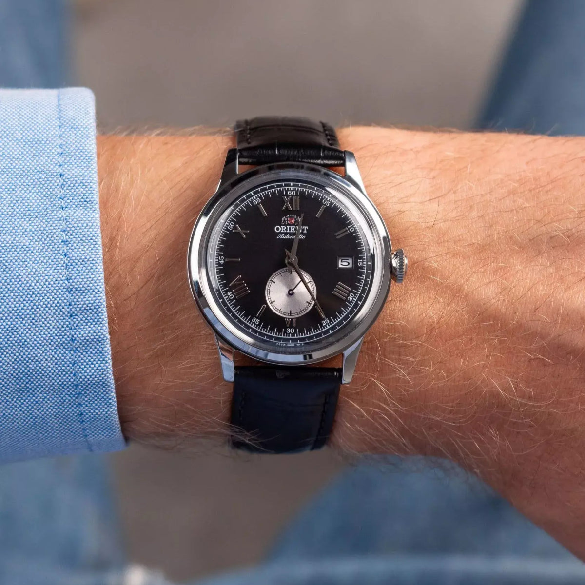 Orient Bambino Classic Vintage Style Version 2 Black Dial Leather Strap Unisex Dress Watch RA-AP0101B30B