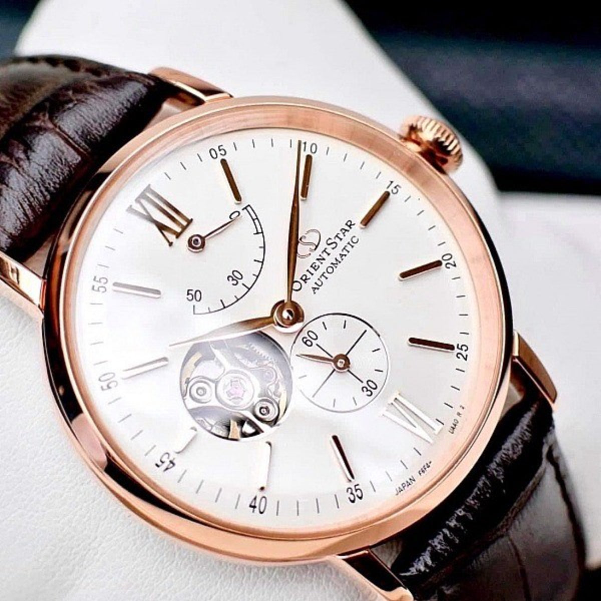 Orient Star Classic Cream Dial Men's Watch RE-AV0001S00B