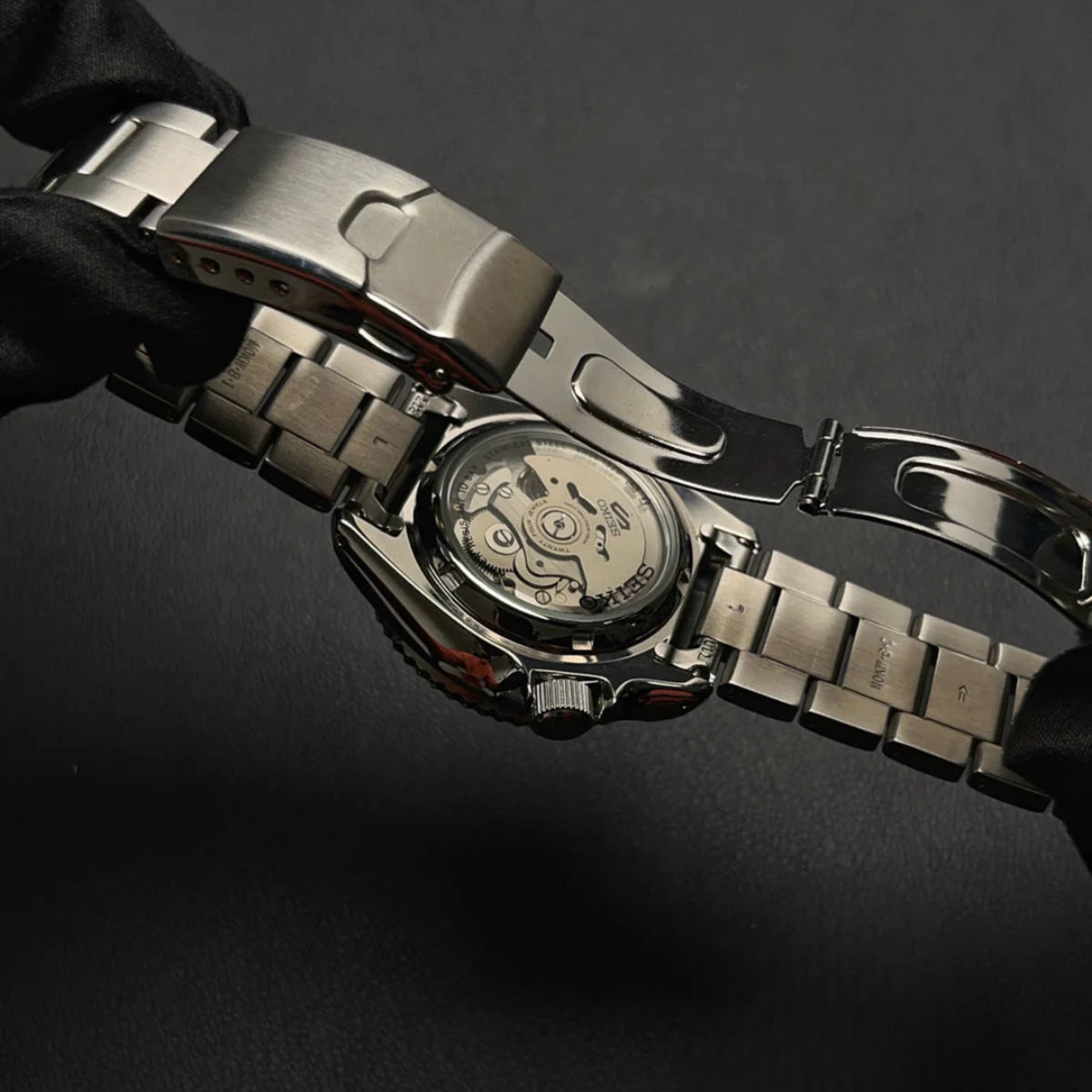 Seiko 5 Sports Checker Flag Automatic Blue Dial Stainless Steel Bracelet Men's Watch SRPK65K1