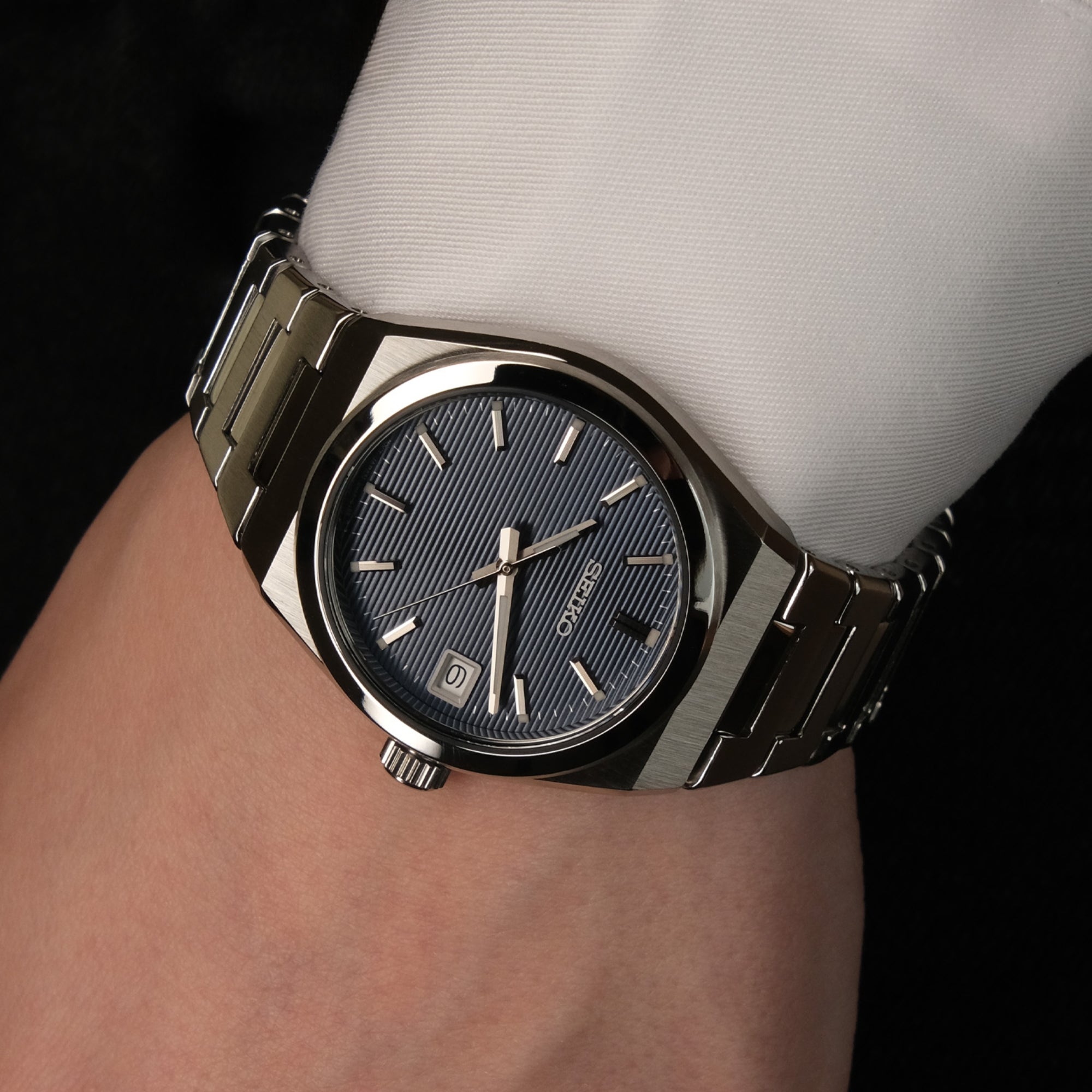 Seiko Essentials 34mm Blue Dial Steel Ladies Quartz Watch SUR575P1