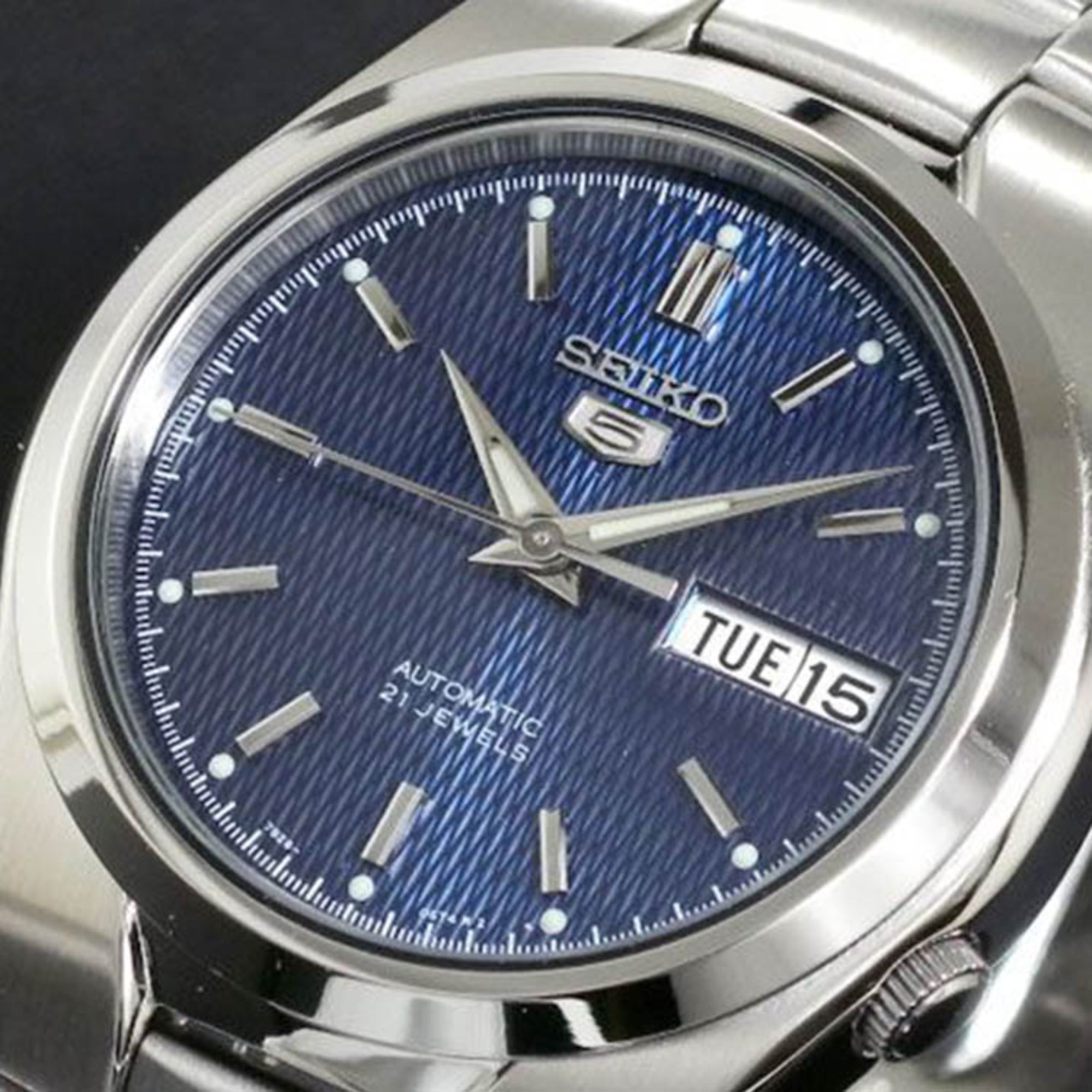Seiko 5 Automatic Blue Dial Stainless Steel Bracelet Men's Watch SNK603K1