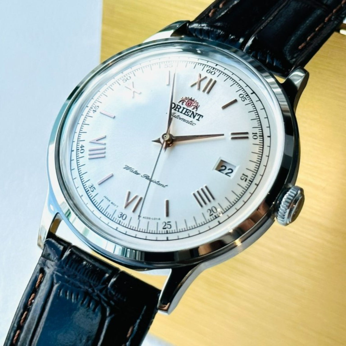 Orient Bambino Classic Vintage Style Version 2 Automatic White Dial Leather Strap Men’s Dress Watch TAC00008W0