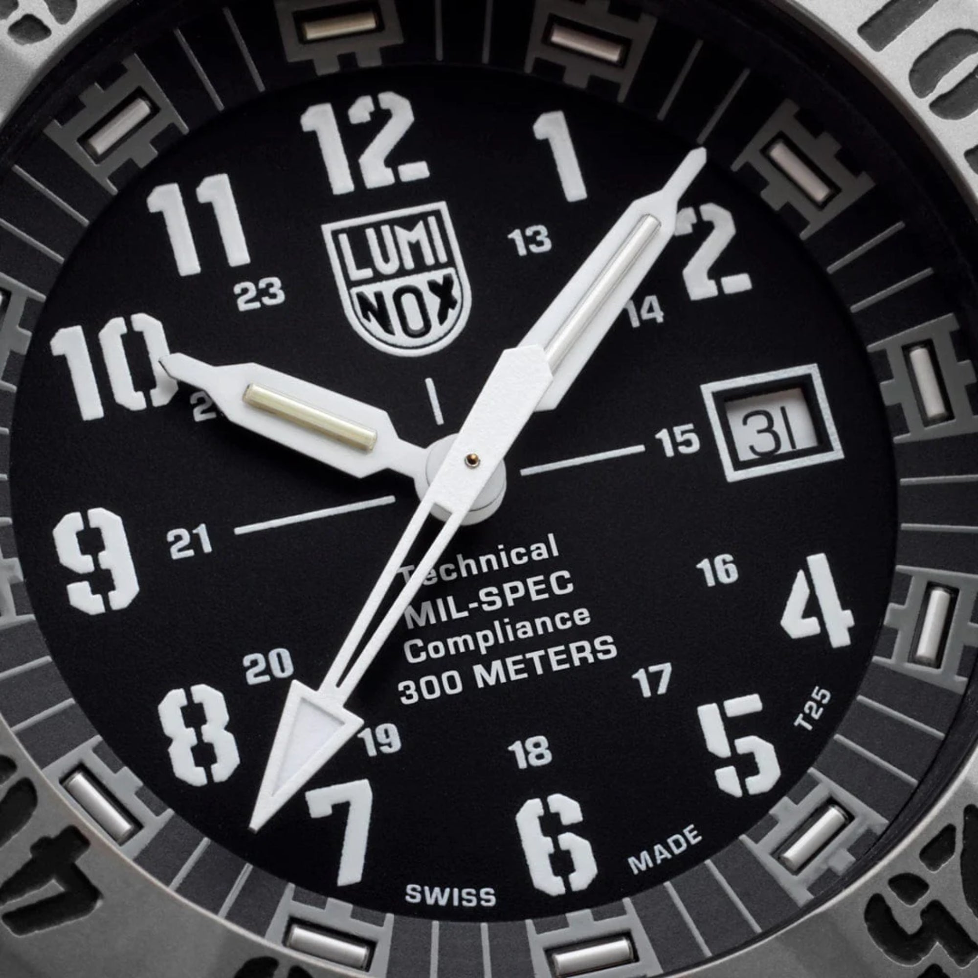 Luminox MIL-SPEC Inspired 3350 Series Black Dial Nitrile Rubber Strap Men's Military Watch Set XL.3351.1.SET