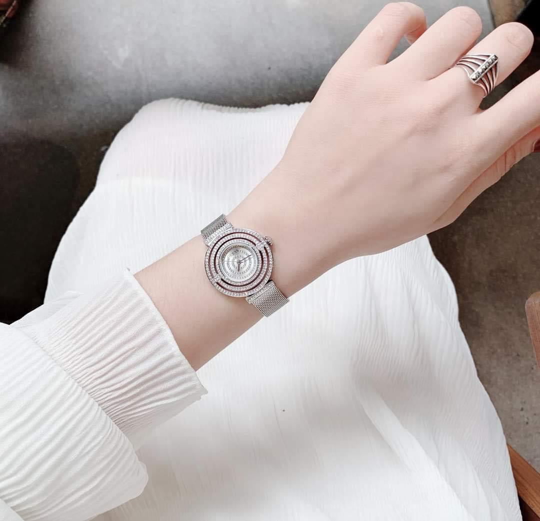 GUESS Dream Silver Crystal Dial Steel Mesh Strap Women's Watch GW0550L1