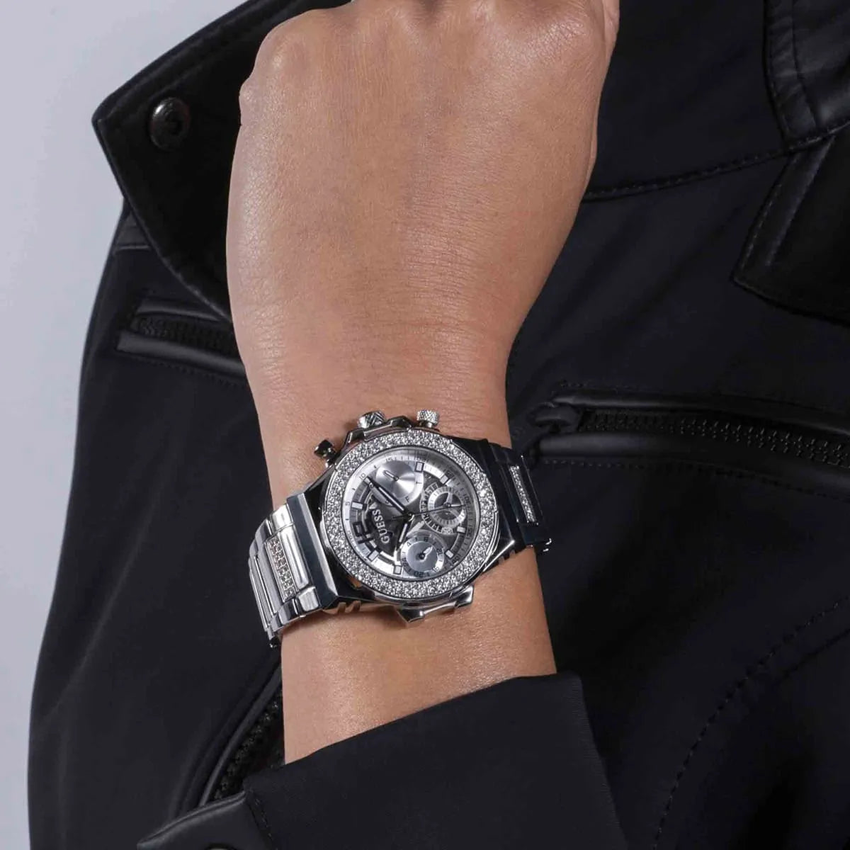 GUESS Fusion Stone Set Silver Dial Steel Strap Women's Watch GW0552L1