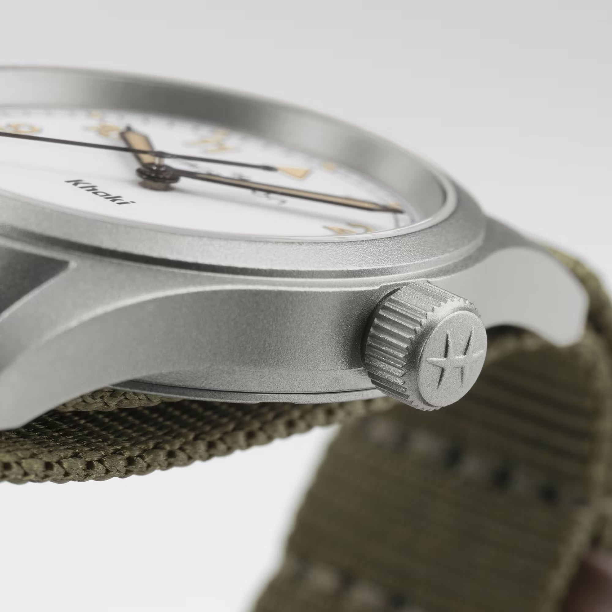 Hamilton Khaki Field Quartz White Dial NATO Strap Unisex Watch H69301910