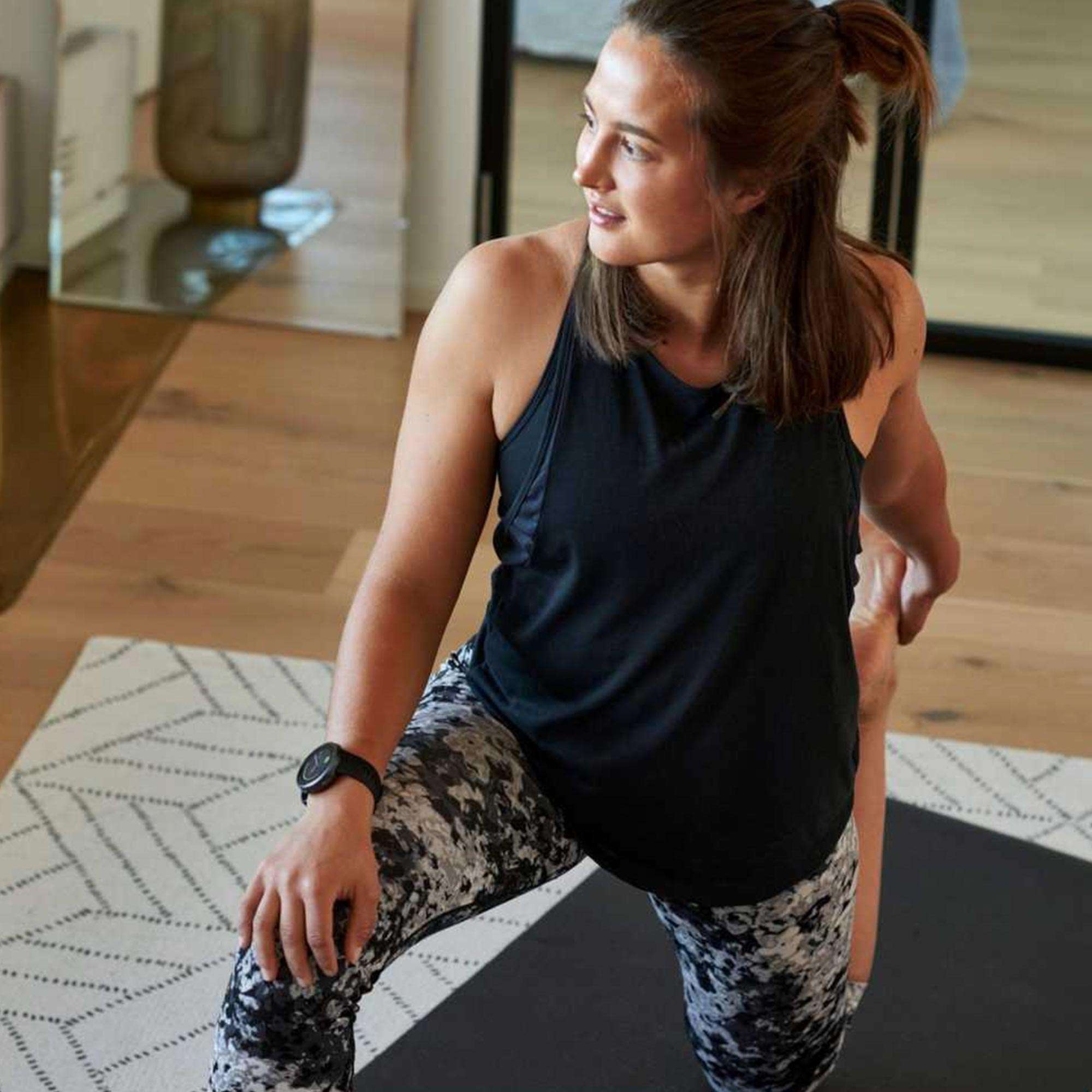 Polar Vantage V2 H10 HR Sensor Quartz Digital Dial Black Rubber Strap Smartwatch 90082711