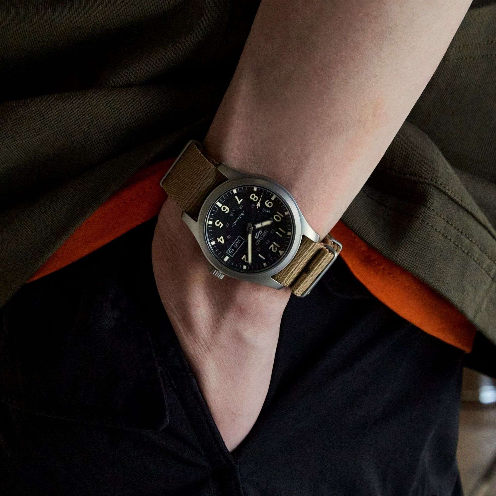 Seiko 5 Sports Field Military Watch Automatic Black Dial Beige Nylon Strap Men's Watch SRPG35K1