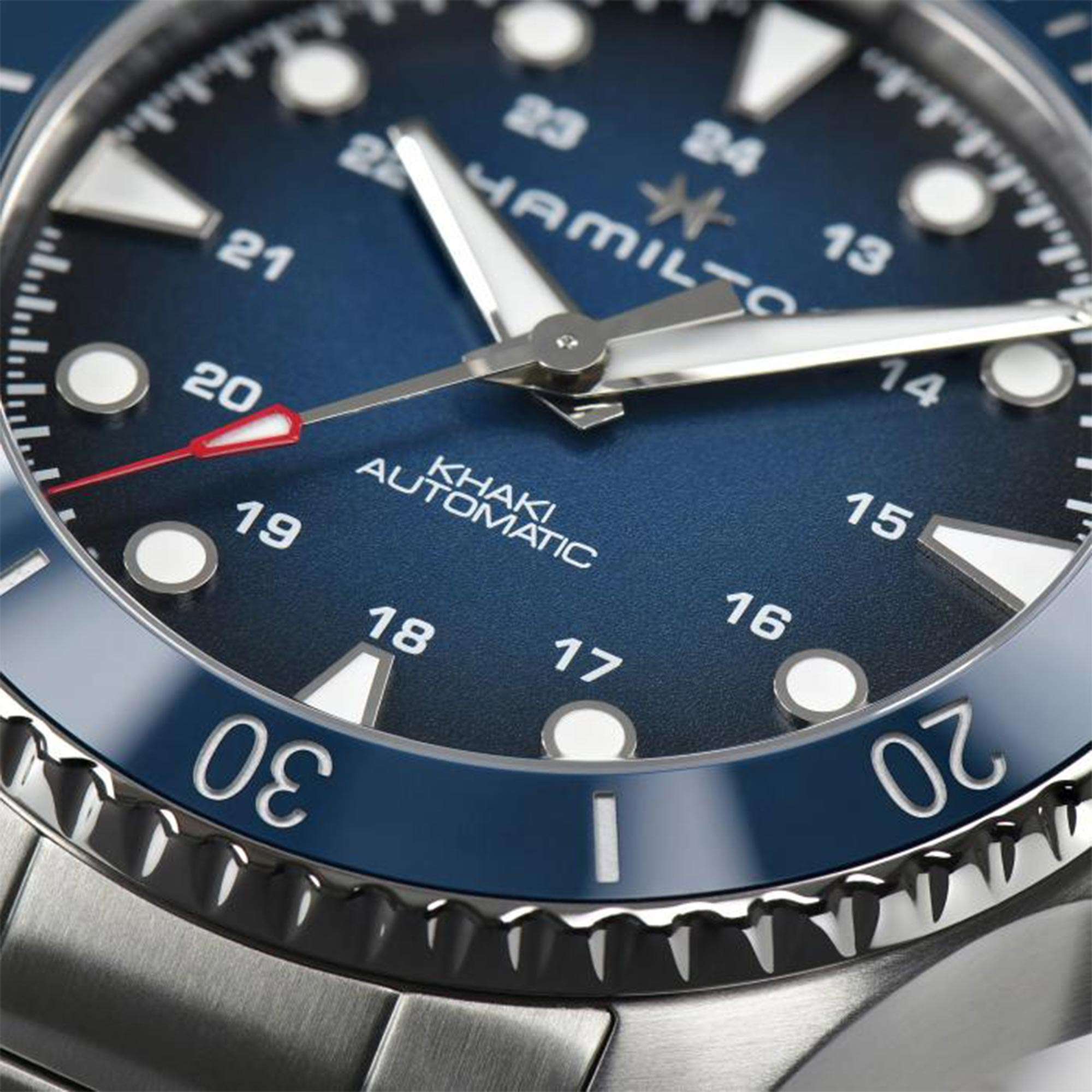 Hamilton Khaki Navy Scuba Automatic Blue Dial Stainless Steel Bracelet Men's Watch H82505140
