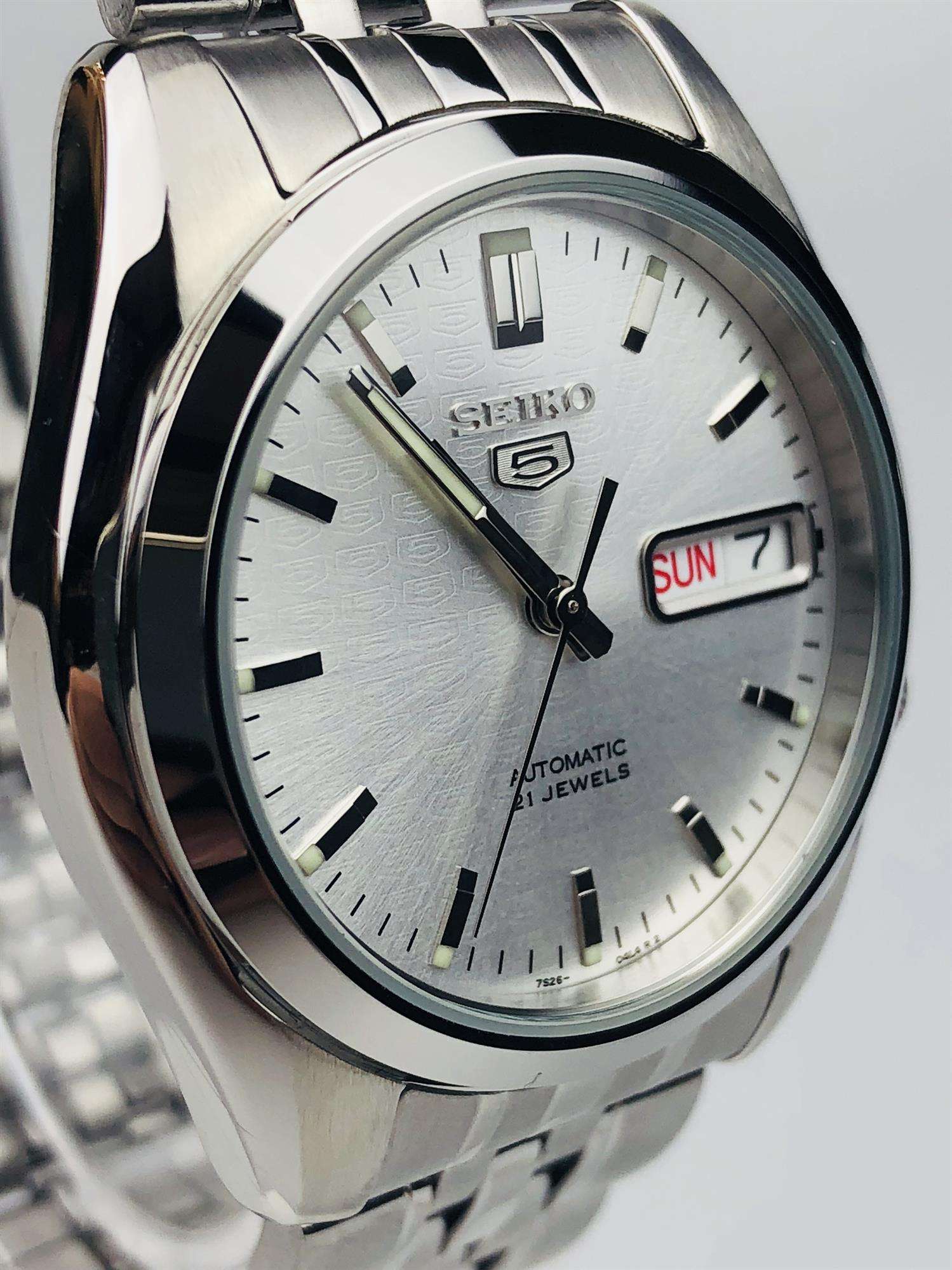 Seiko 5 Automatic Silver Dial Stainless Steel Men's Watch SNK355K1