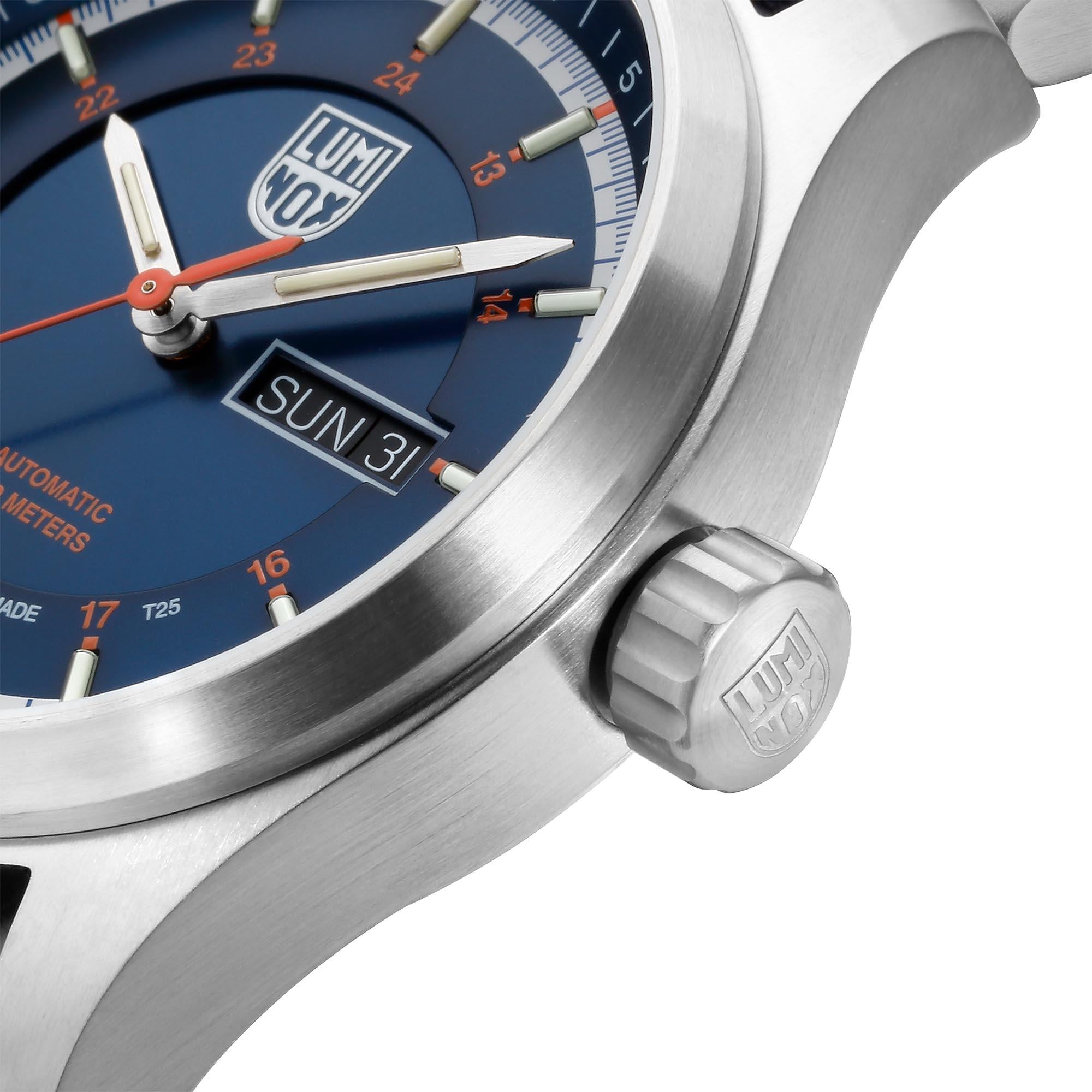 Luminox Atacama Field Automatic 1900 Series Blue Dial Stainless Steel Bracelet Men's Watch XL.1904