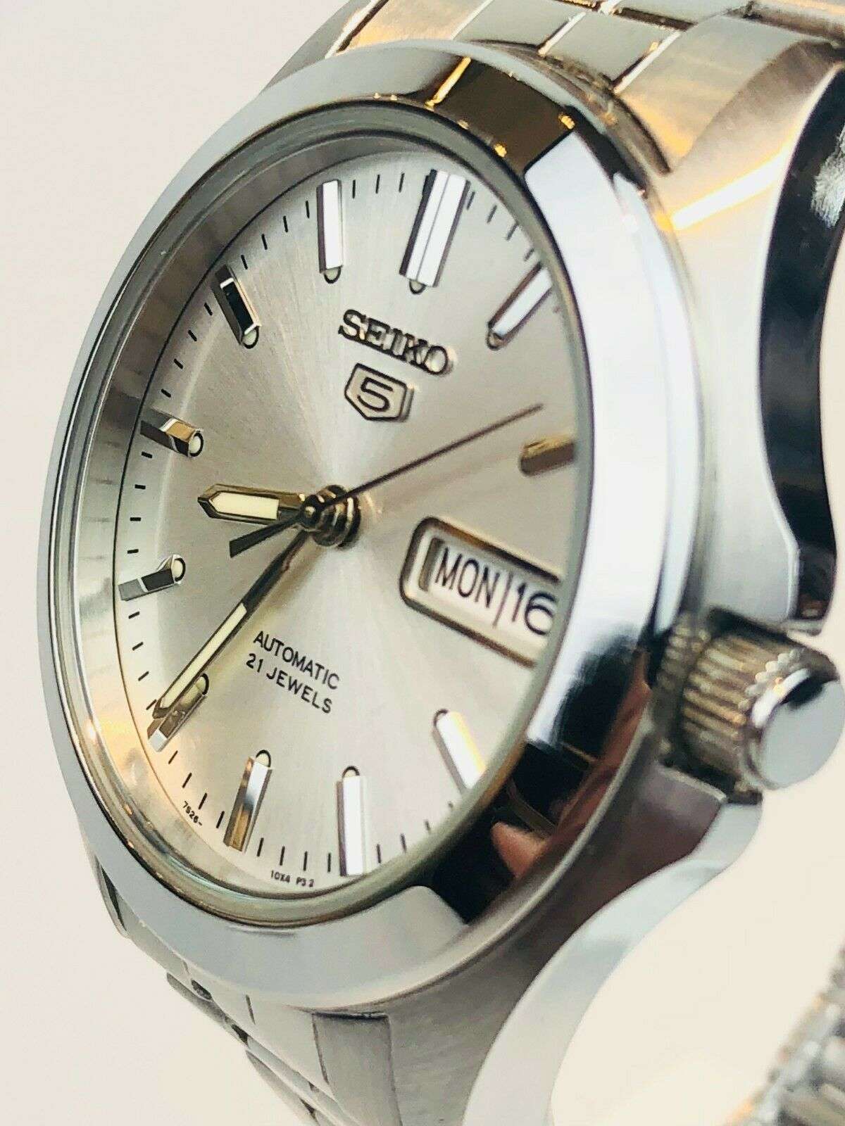 Seiko 5 Automatic White Dial Stainless Steel Men's Watch SNKK87K1