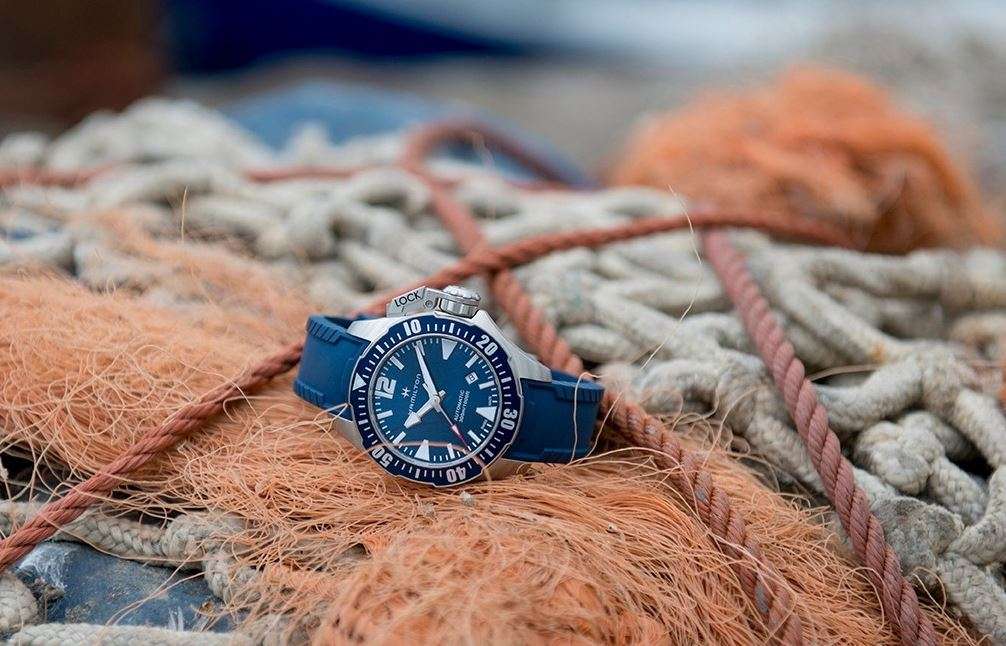 Hamilton Khaki Navy Frogman Automatic Blue Dial Blue Silicone Strap Men's Watch H77705345