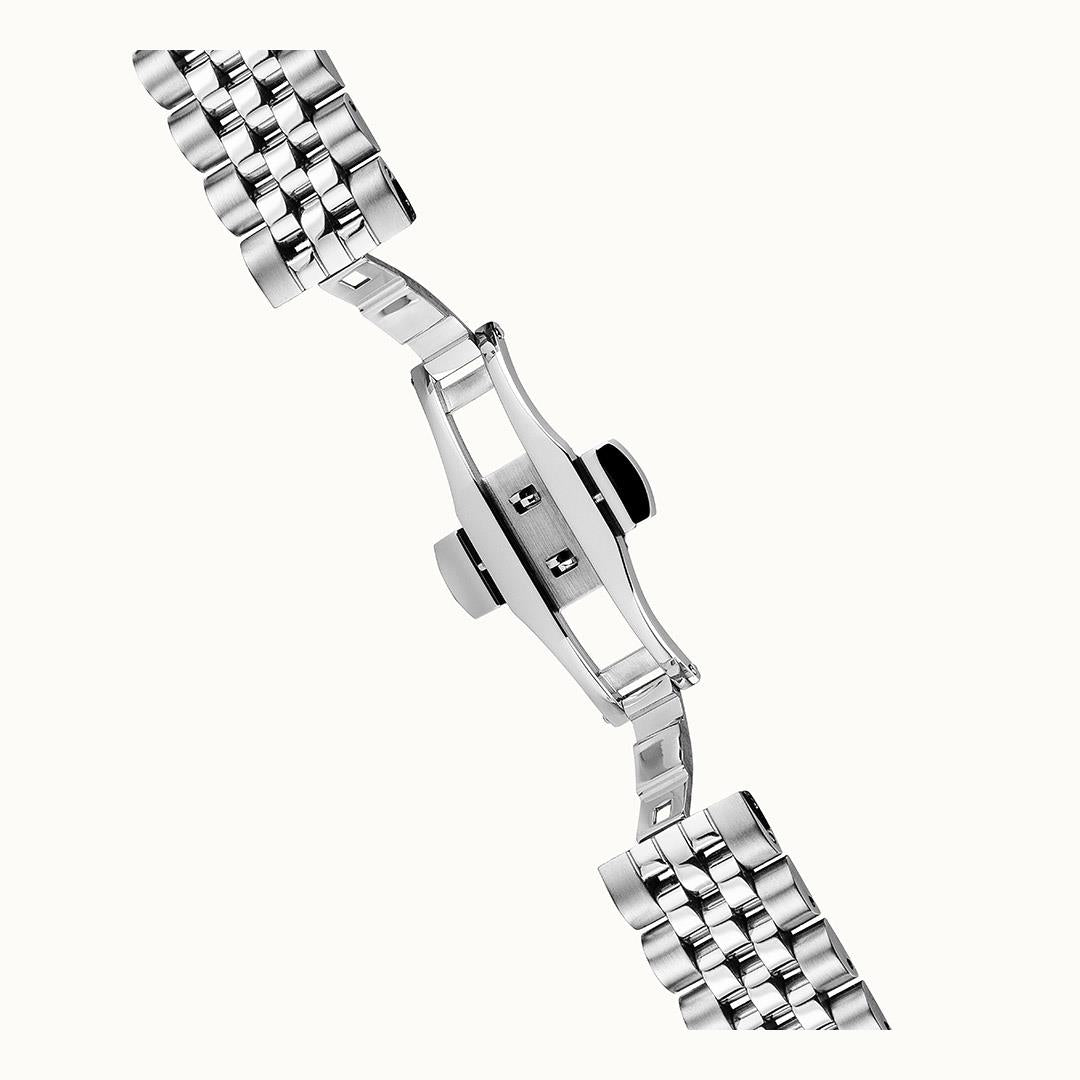 Ingersoll ‘The Charles’ Automatic Silver Dial Stainless Steel Bracelet Men’s Watch I05804B