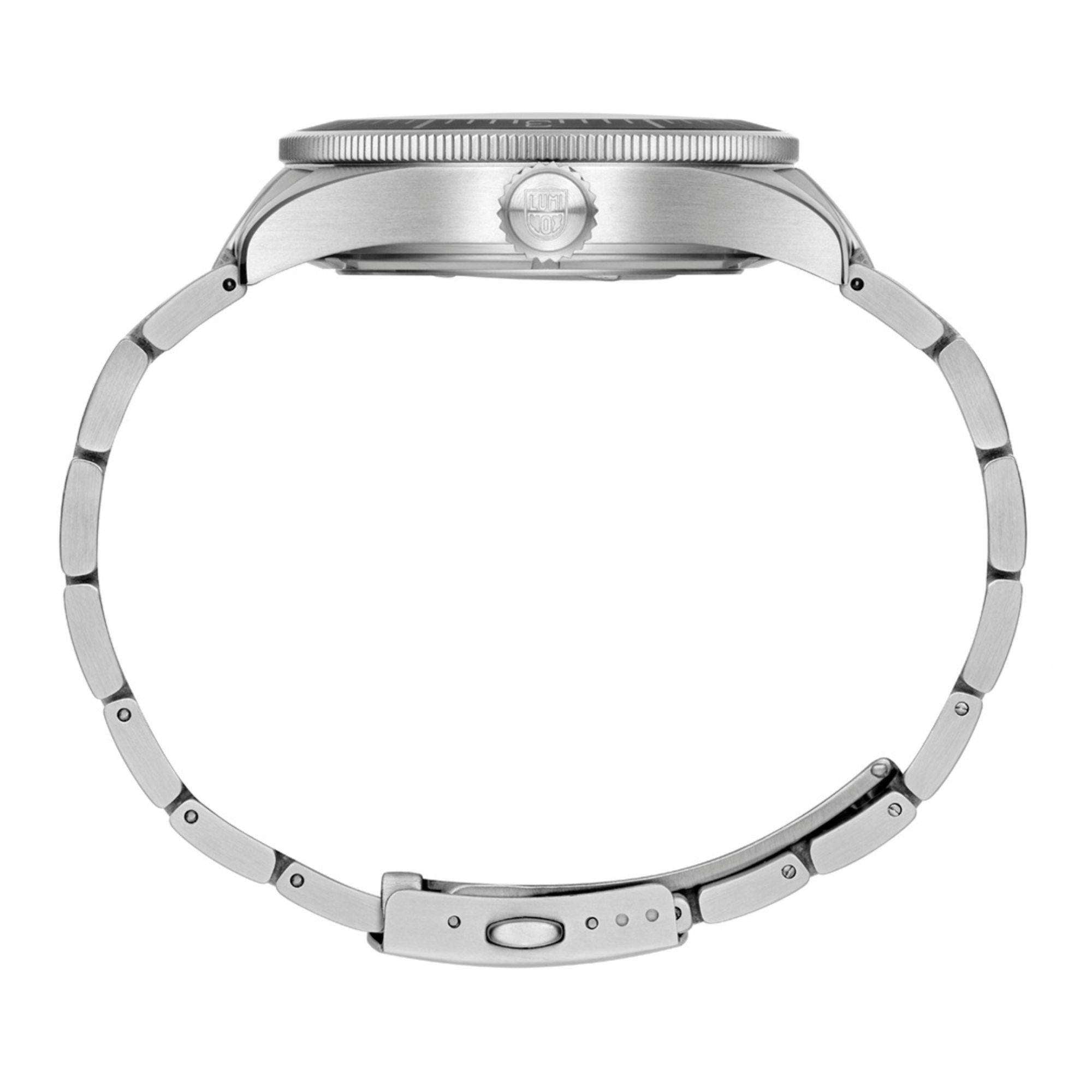 Luminox Constellation 9600 Series Black Dial Stainless Steel Bracelet Men's Watch XA.9601.M