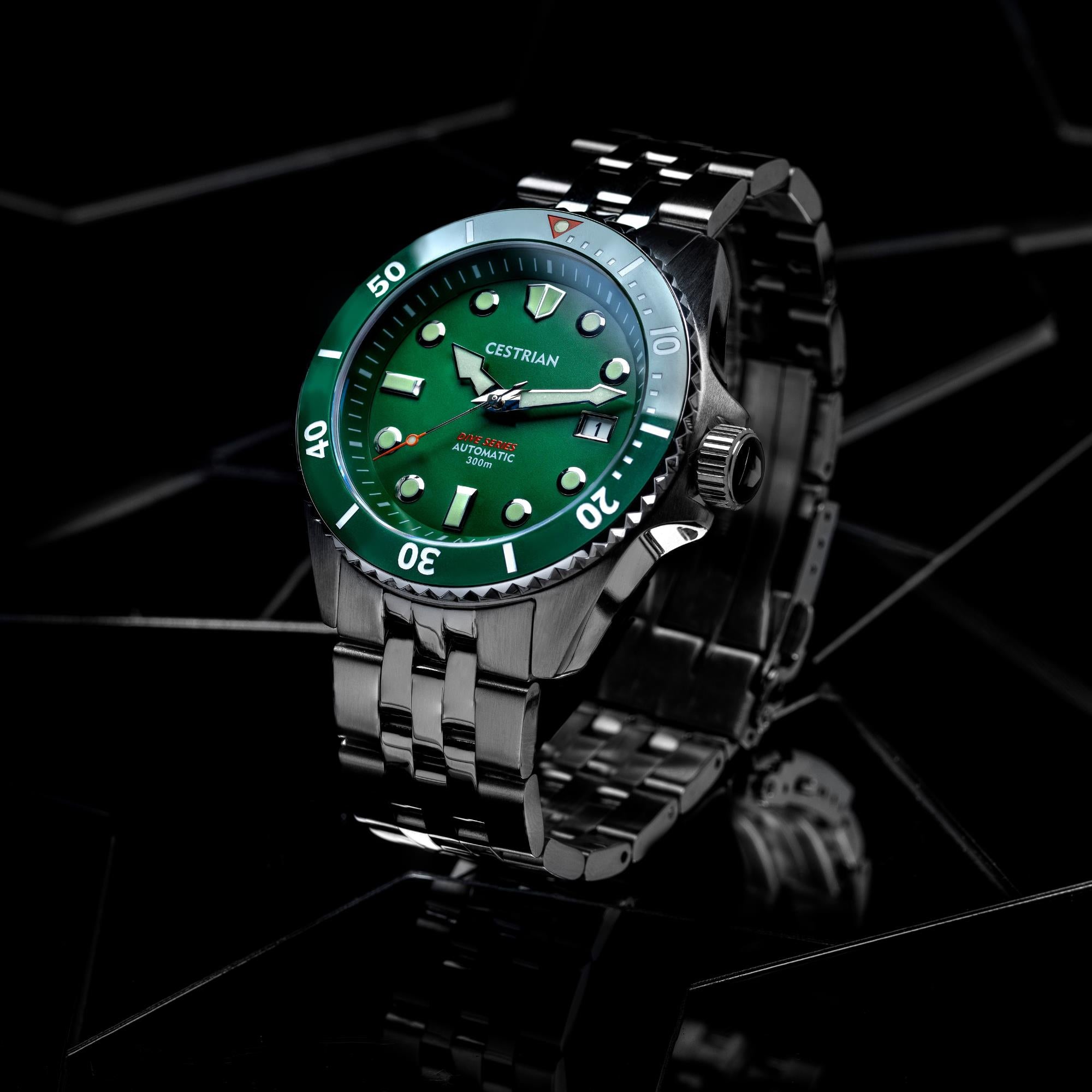 Cestrian Dive Series Hulk Green Dial Green Ceramic Bezel Steel Bracelet Automatic Men's Watch CD311B0773V1