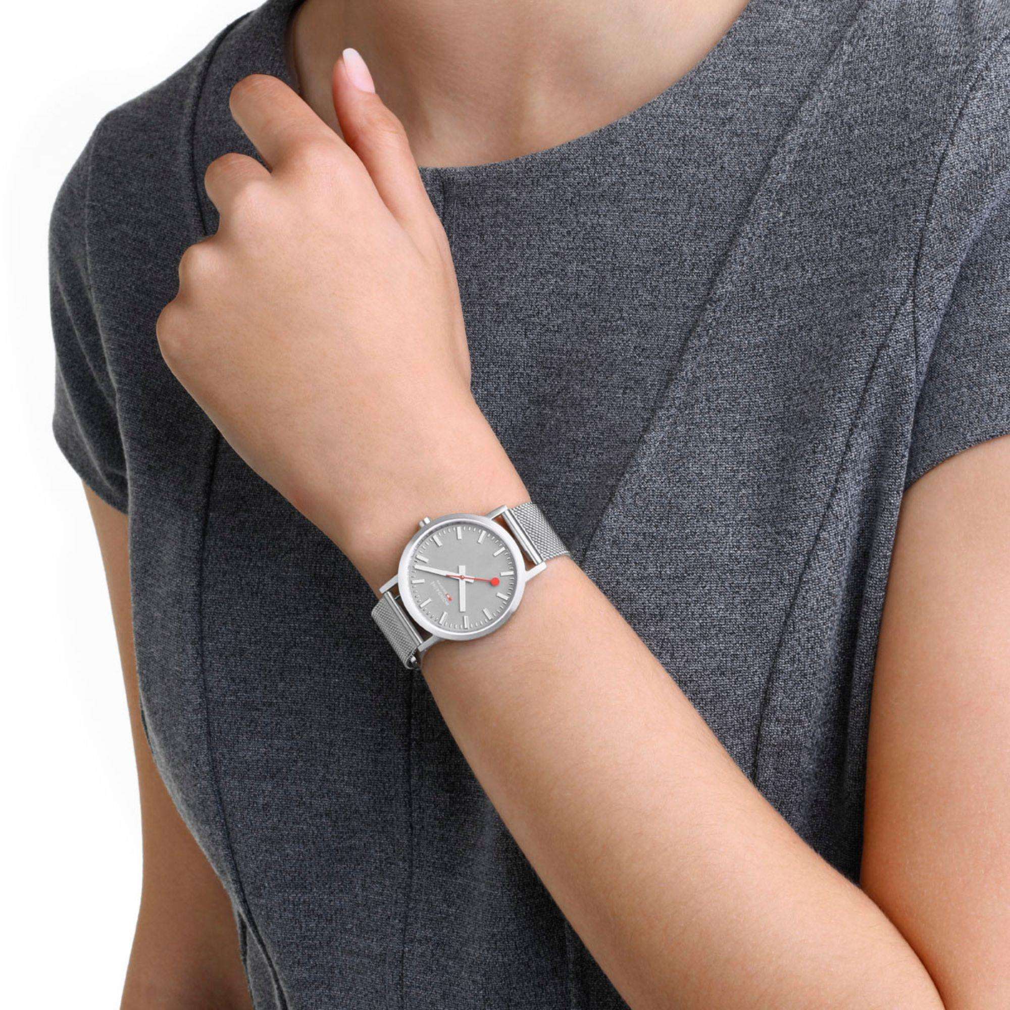 Mondaine Classic Good Gray Dial Steel Mesh Bracelet Unisex Watch A660.30314.80SBJ