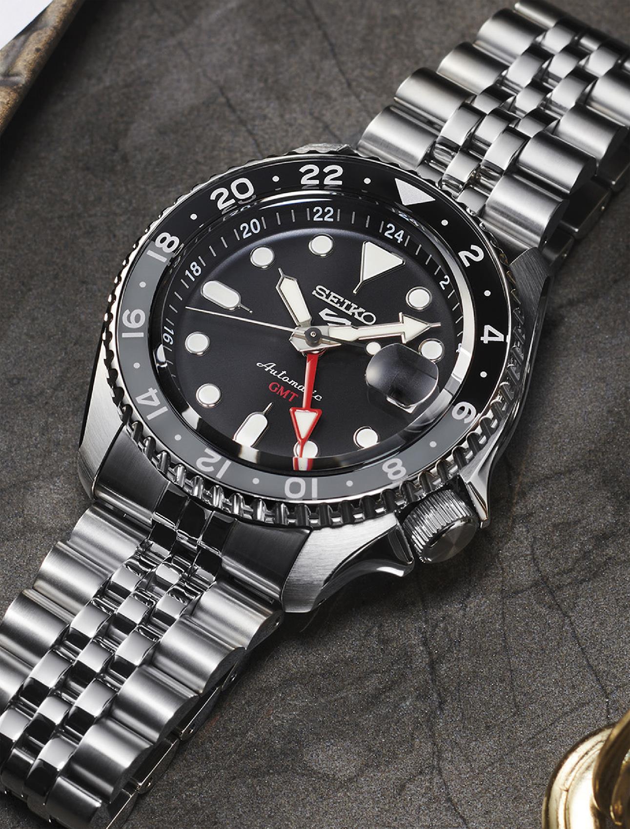Seiko 5 Sports 'Black Grape' GMT SKX Re-Interpretation Black Dial Men's Watch SSK001K1