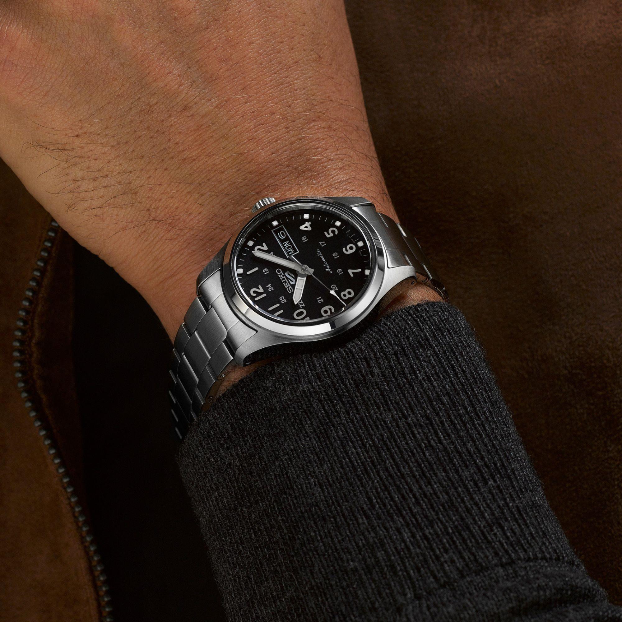 Seiko 5 Sports 'In the metal' Midfield Automatic Black Dial Steel Bracelet Watch SRPJ81K1