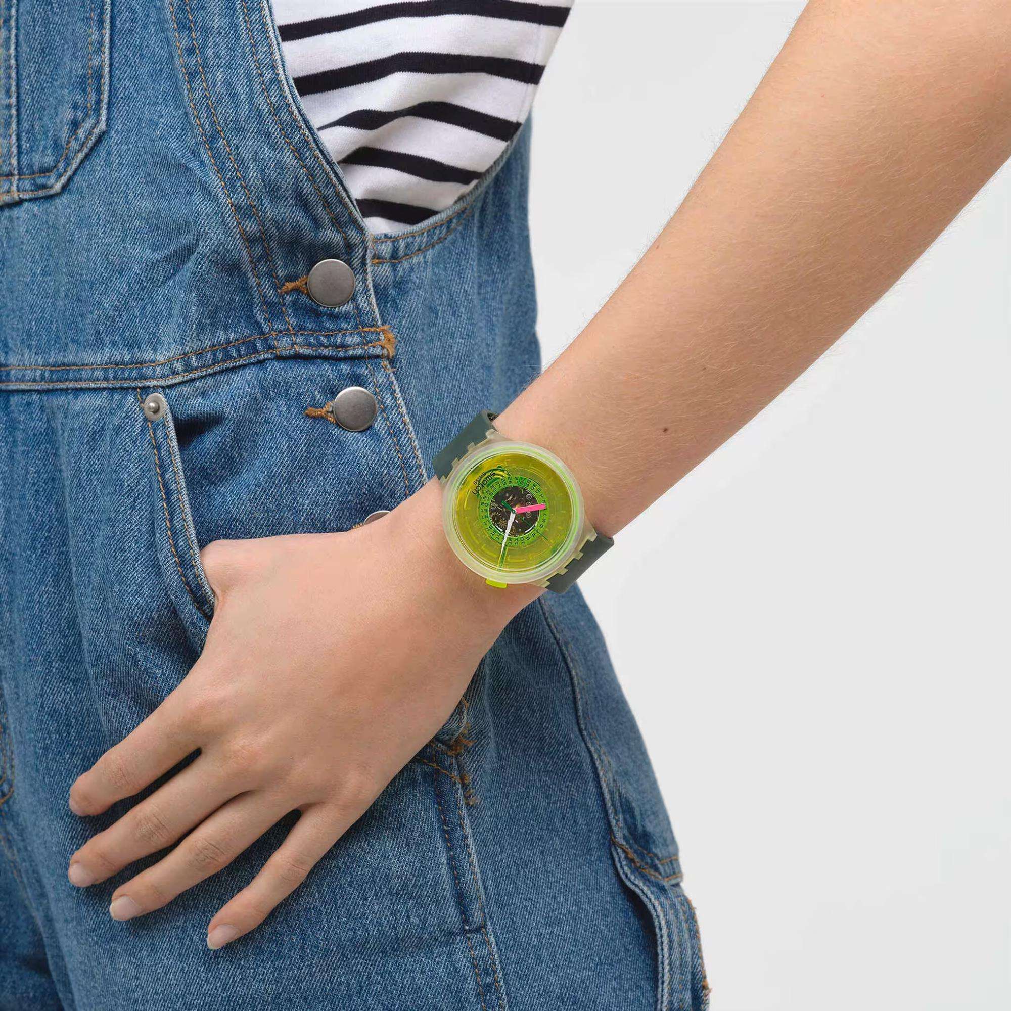Swatch Neon Blinded By Neon Quartz Unisex Watch SB05K400