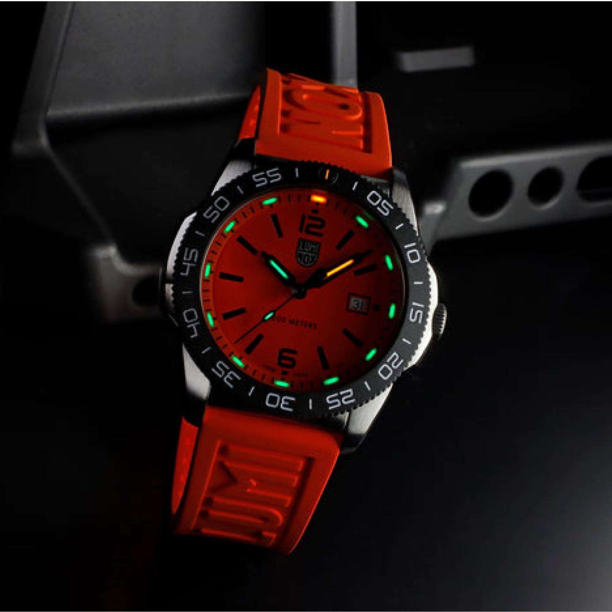 Luminox Sea Pacific Diver Orange Dial Men's Watch XS.3129
