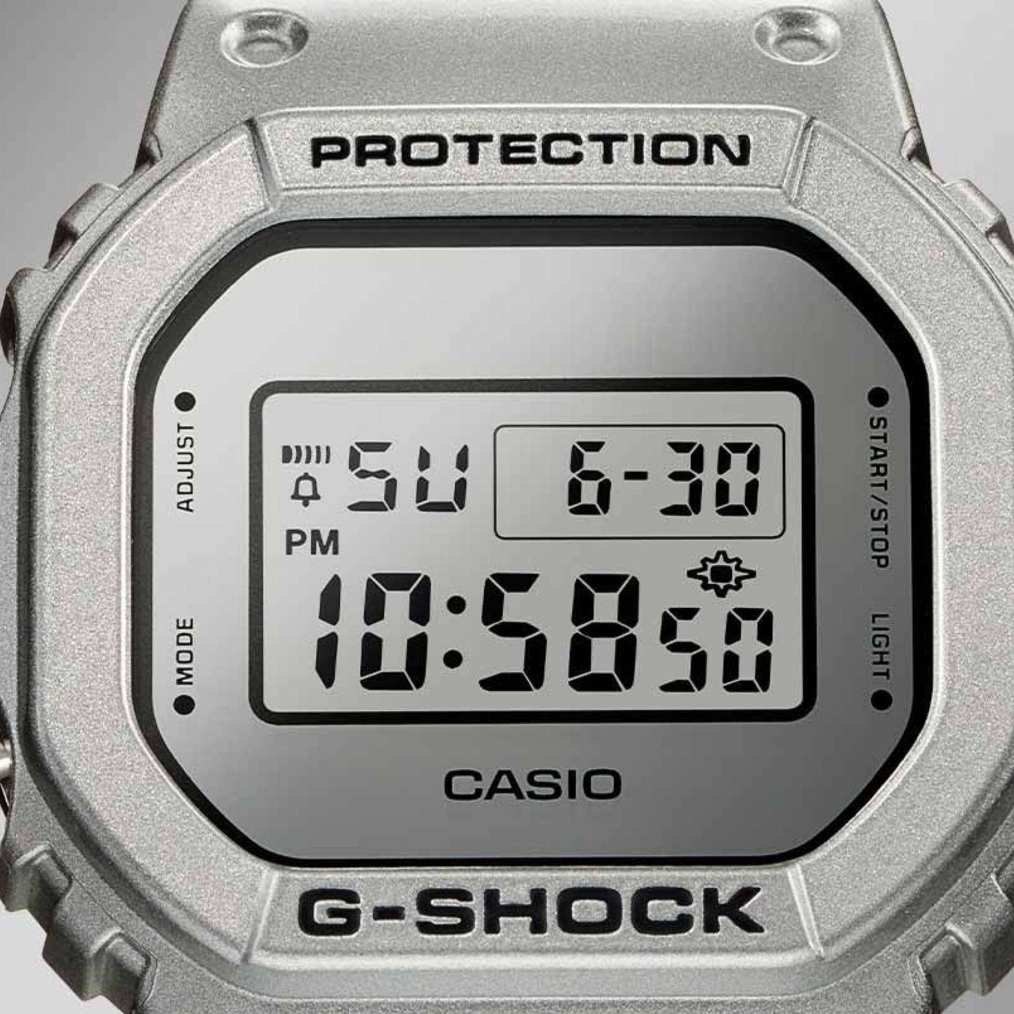 Casio G-Shock Metallic Silver Digital Mens Watch DW-5600FF-8ER
