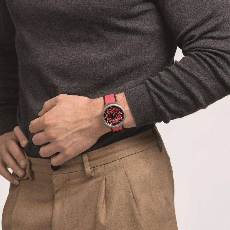 Swatch RED JUICY Big Bold Red Dial Rubber Strap Unisex Watch SB07S110