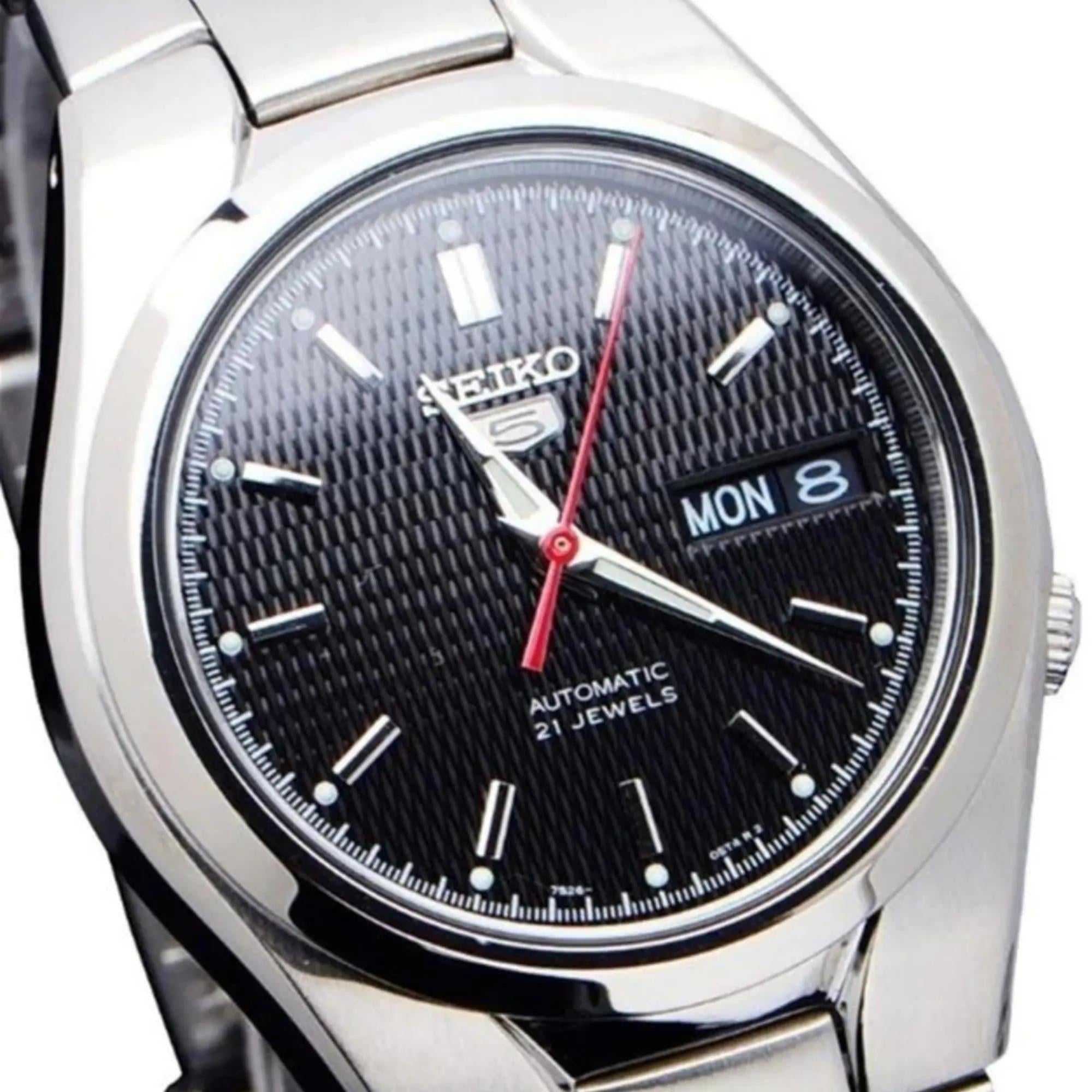 Seiko 5 Automatic Black Dial Stainless Steel Bracelet Men's Watch SNK607K1