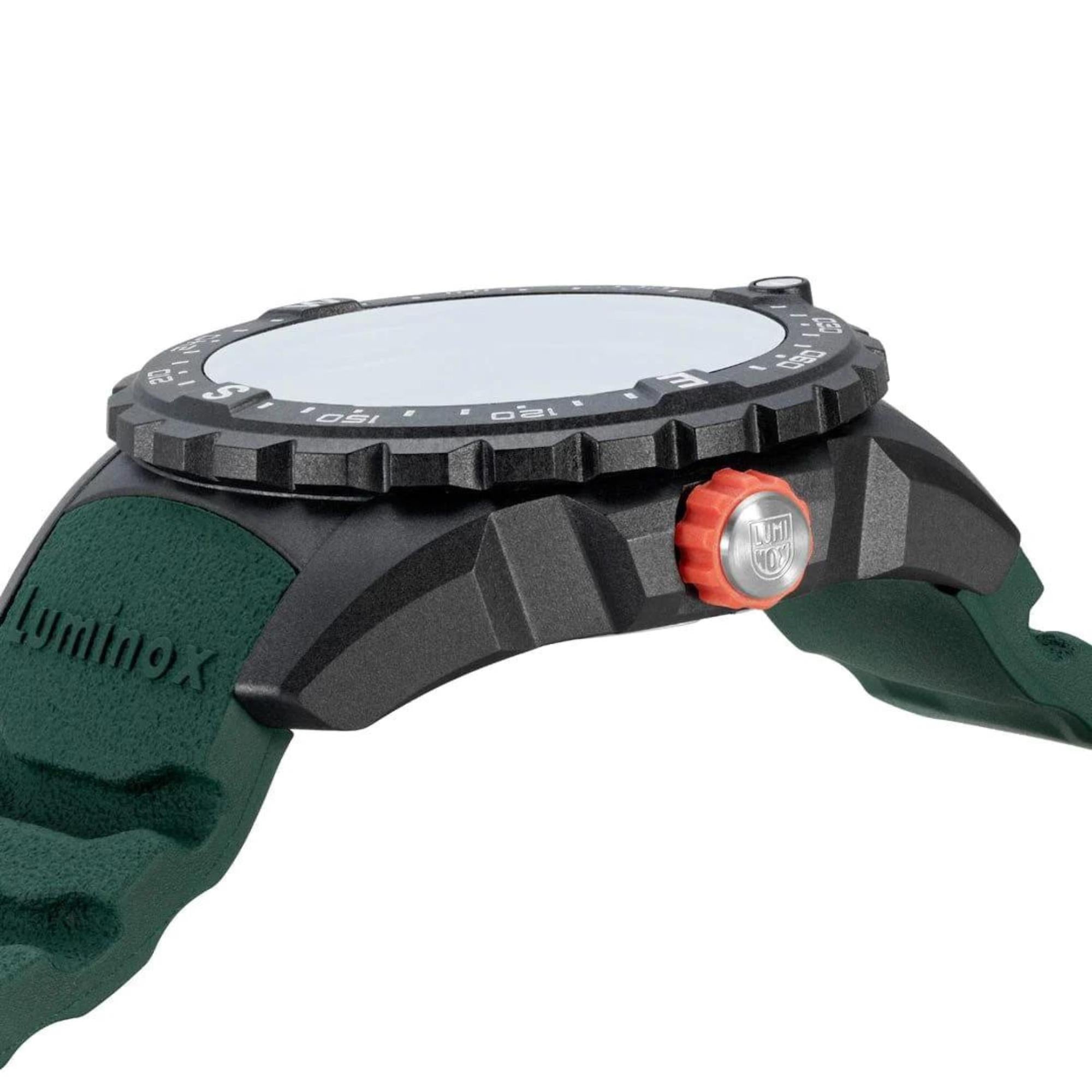 Luminox Bear Grylls Survival Quartz Black Dial Green Silicone Strap Men's Watch XB.3735