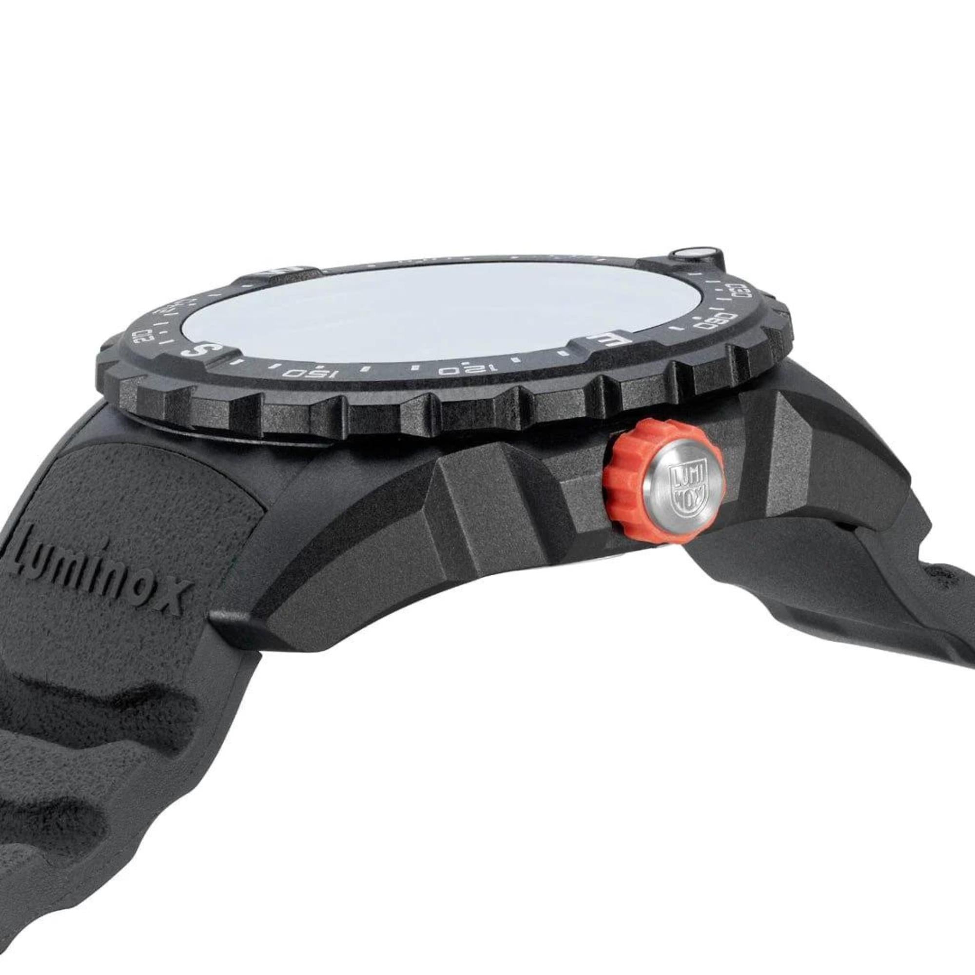 Luminox Bear Grylls Survival Quartz Black Dial Black Silicone Strap Men's Watch XB.3739
