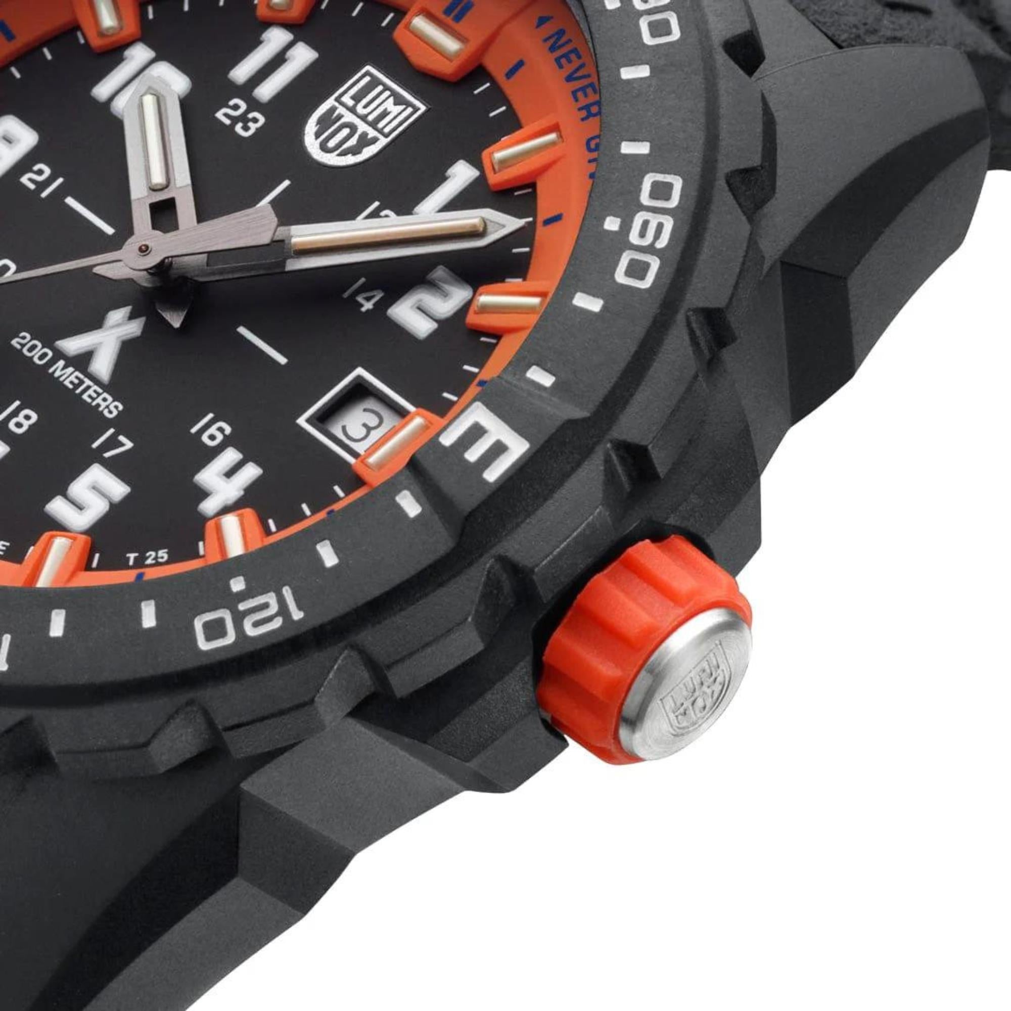 Luminox Bear Grylls Survival Quartz Black Dial Black Silicone Strap Men's Watch XB.3739