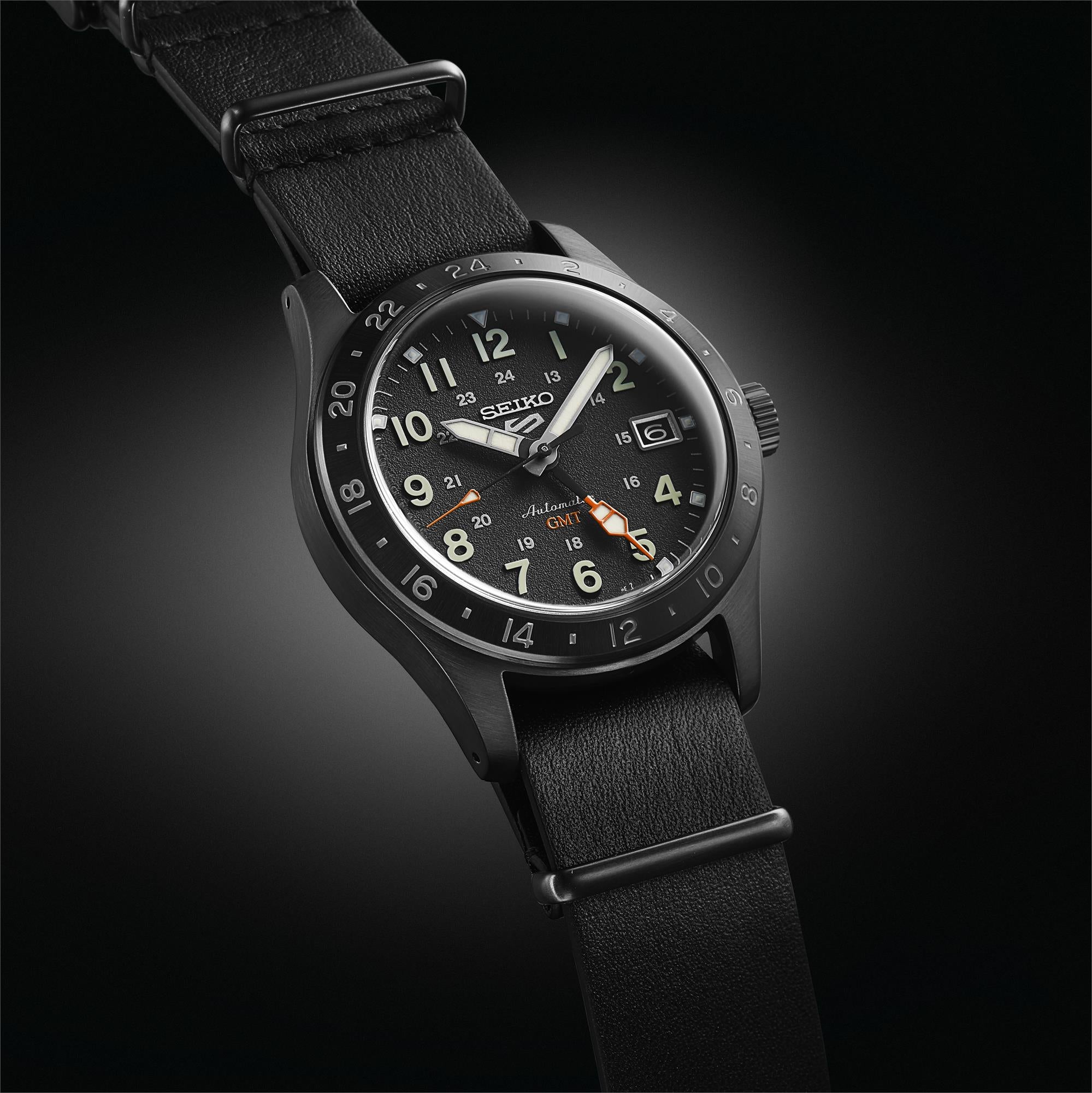 Seiko 5 Sports Field Deception Mechanical GMT Automatic Black Dial Black Leather Strap Bracelet Men's Watch SSK025K1
