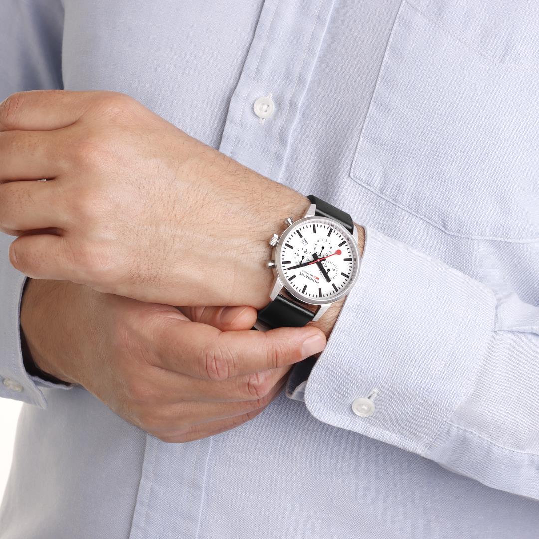 Mondaine Neo SBB Chrono White Dial Grape Leather Strap Men's Watch MSD.41411.LBV