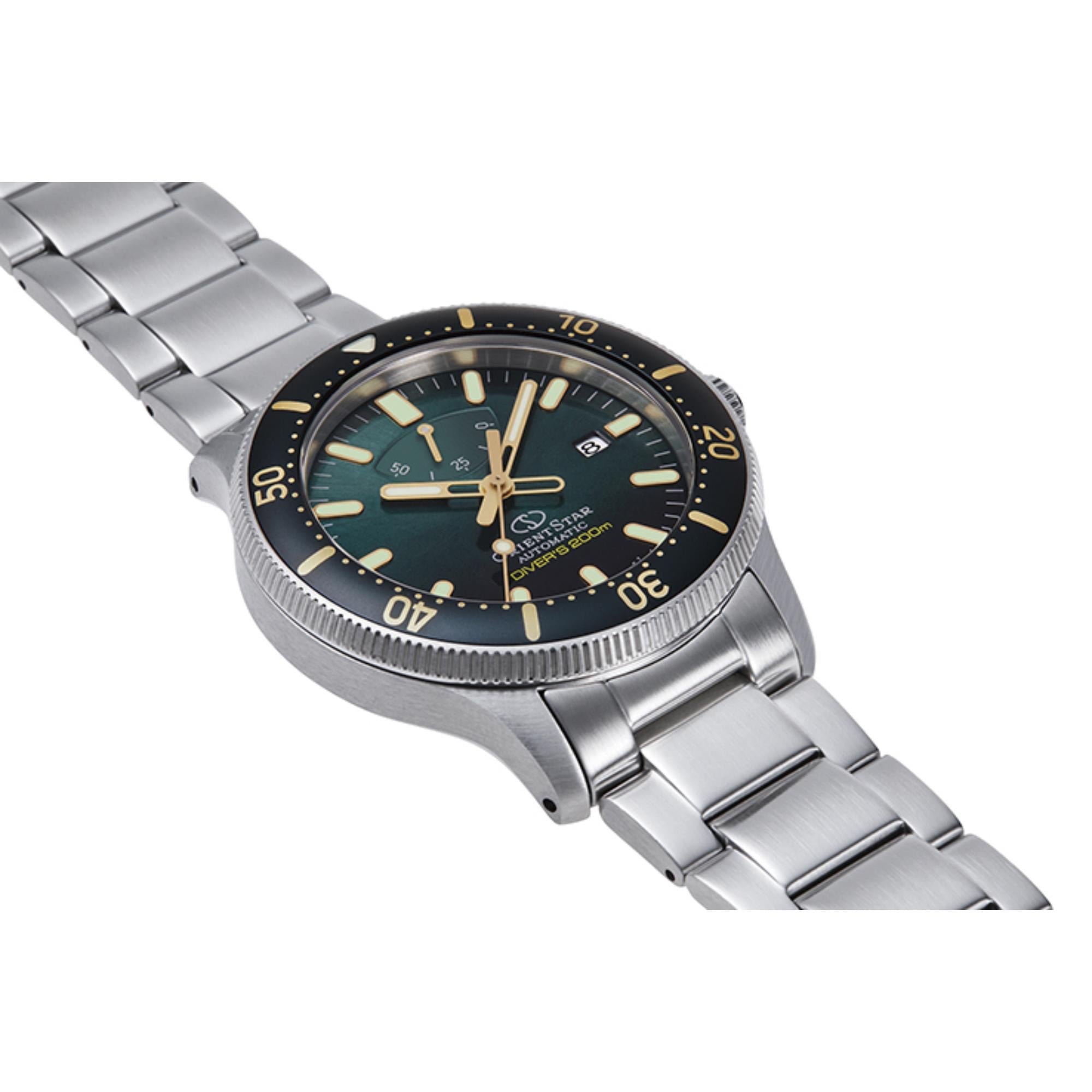 Orient Star ISO Diver Automatic Green Dial Stainless Steel Bracelet Mens Watch RE-AU0307E00B