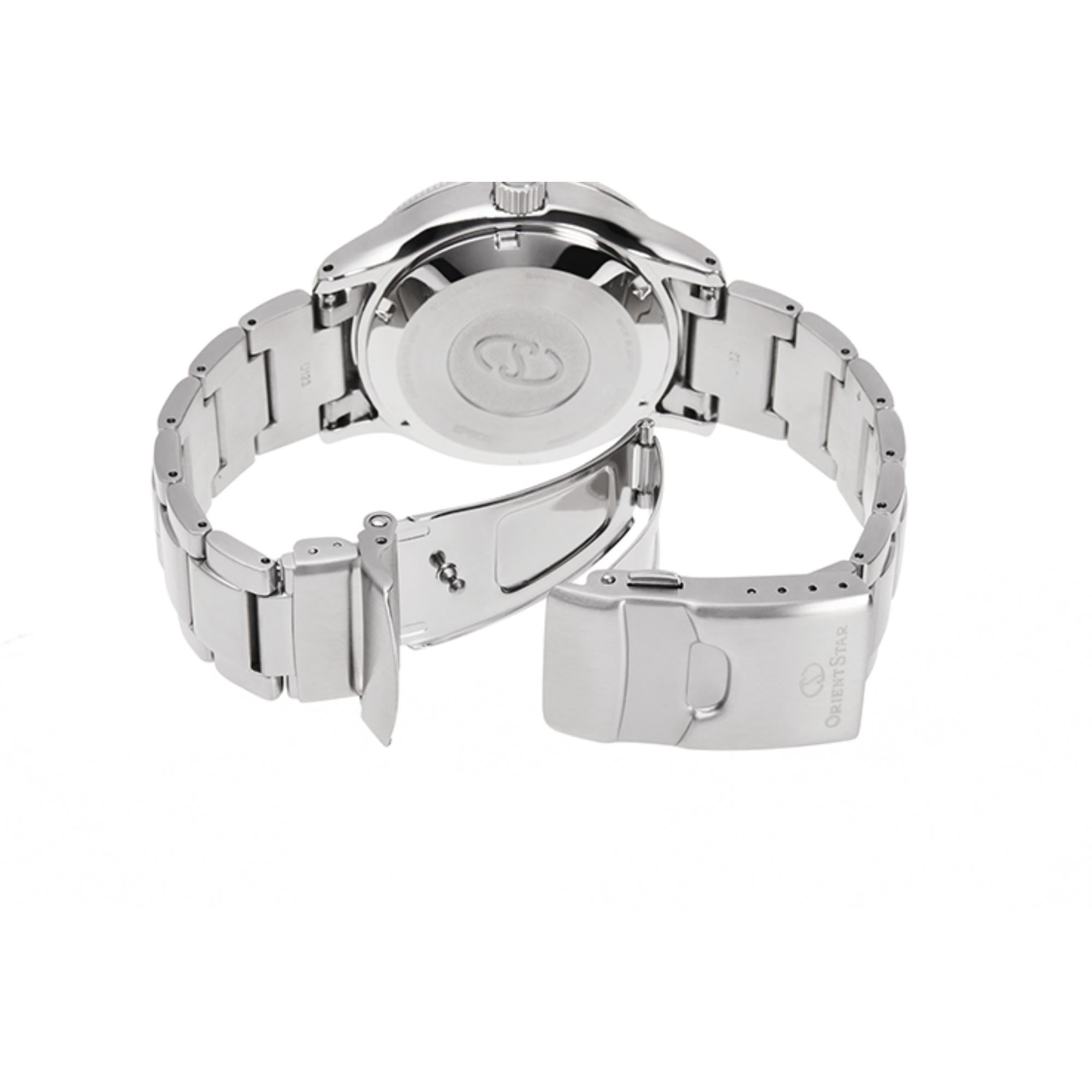 Orient Star ISO Diver Automatic Green Dial Stainless Steel Bracelet Mens Watch RE-AU0307E00B