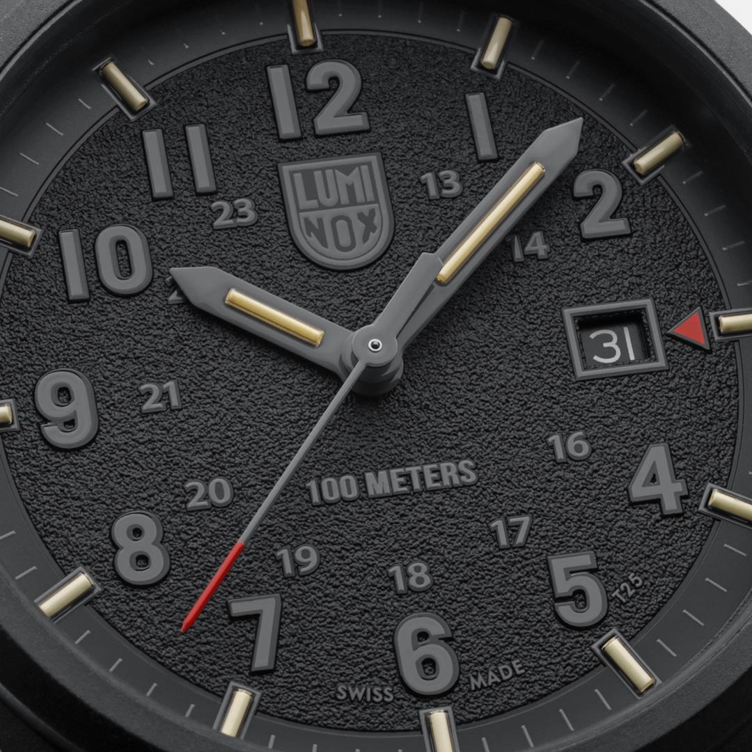 Luminox Atacama Field Quartz 1960 Series Black Dial Watch XL.1961