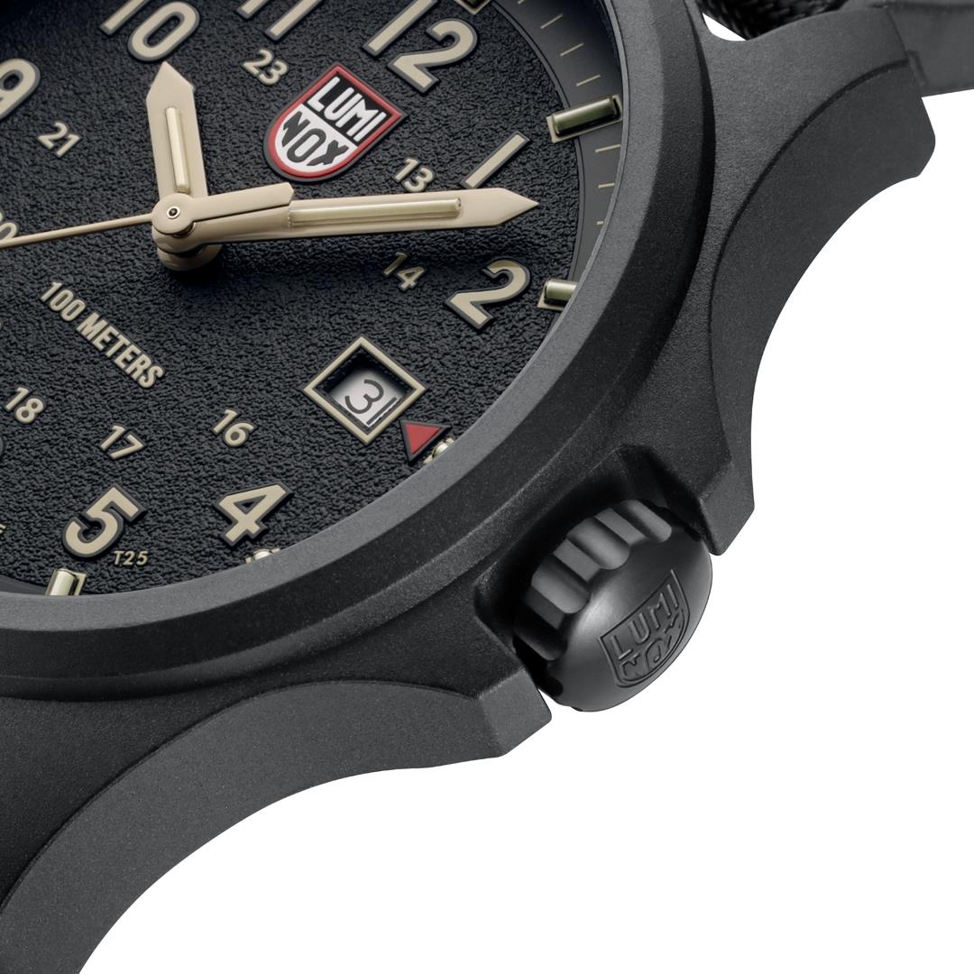 Luminox Atacama Field Quartz 1960 Series Black Dial NATO Strap Men's Watch XL.1970.SET
